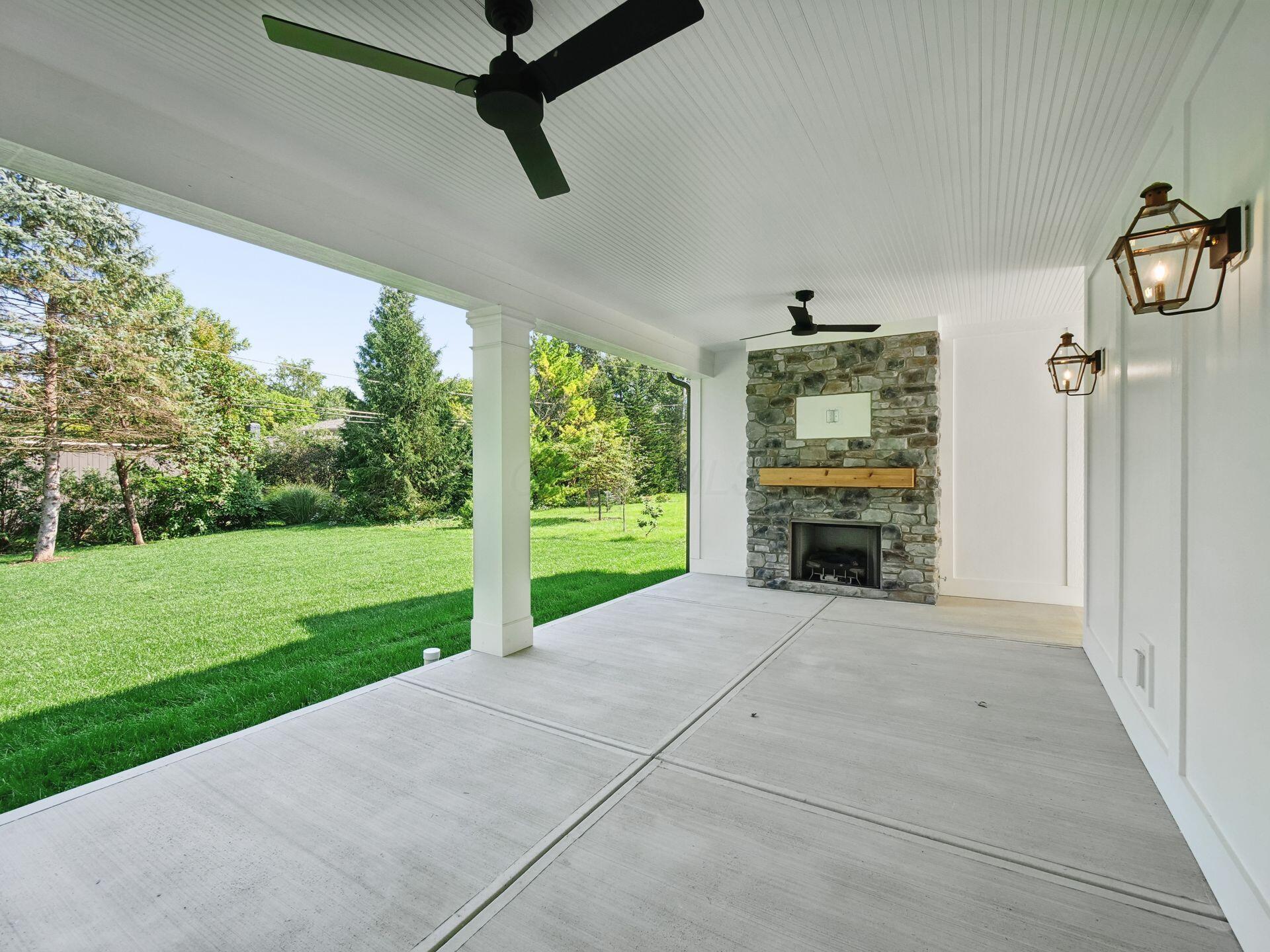 2208 Shoreham Road Property Photo 5