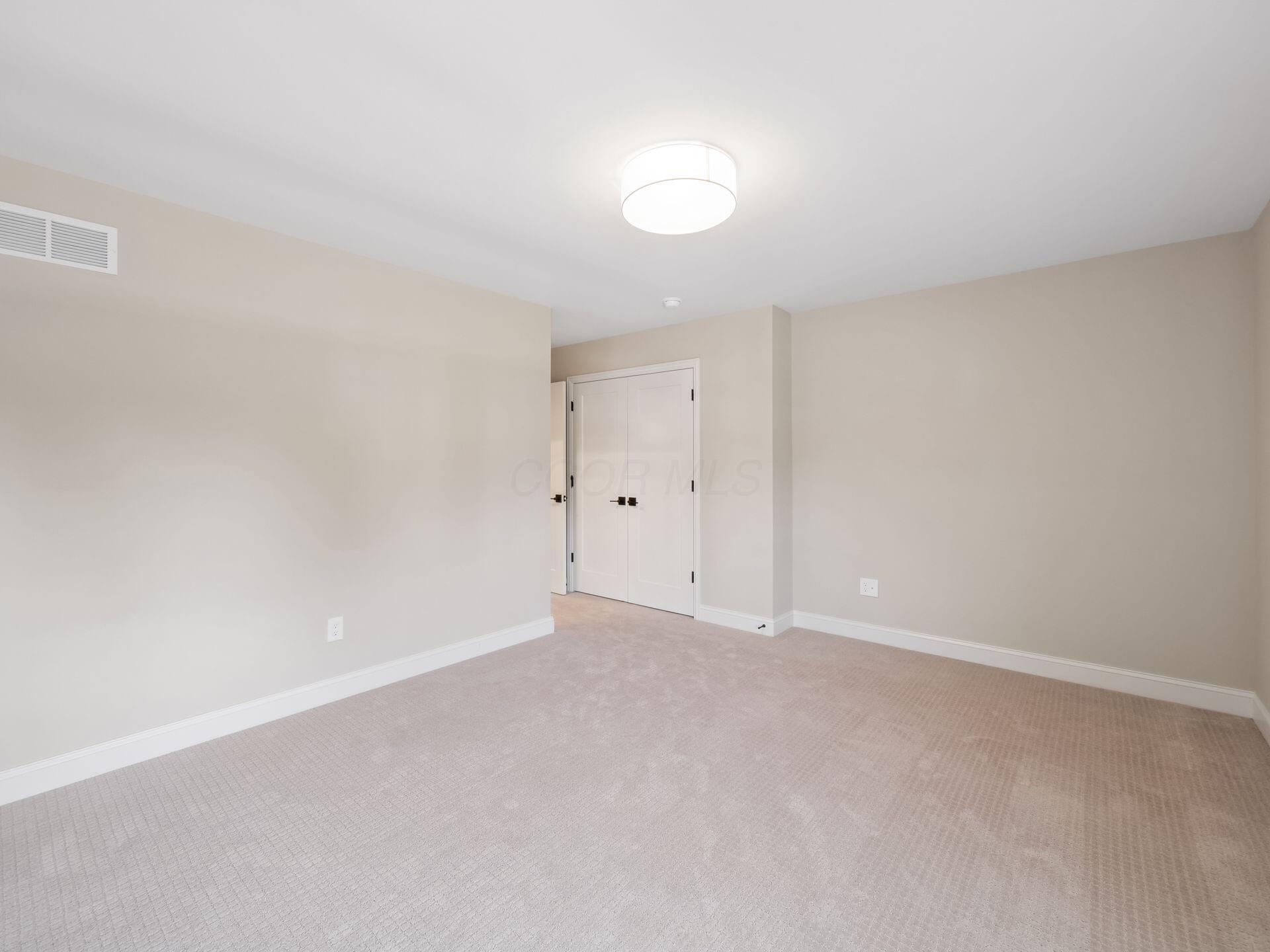 2208 Shoreham Road Property Photo 58