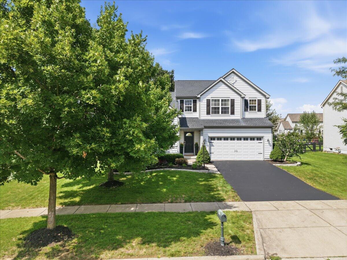 5262 Willow Valley Way Property Photo 3