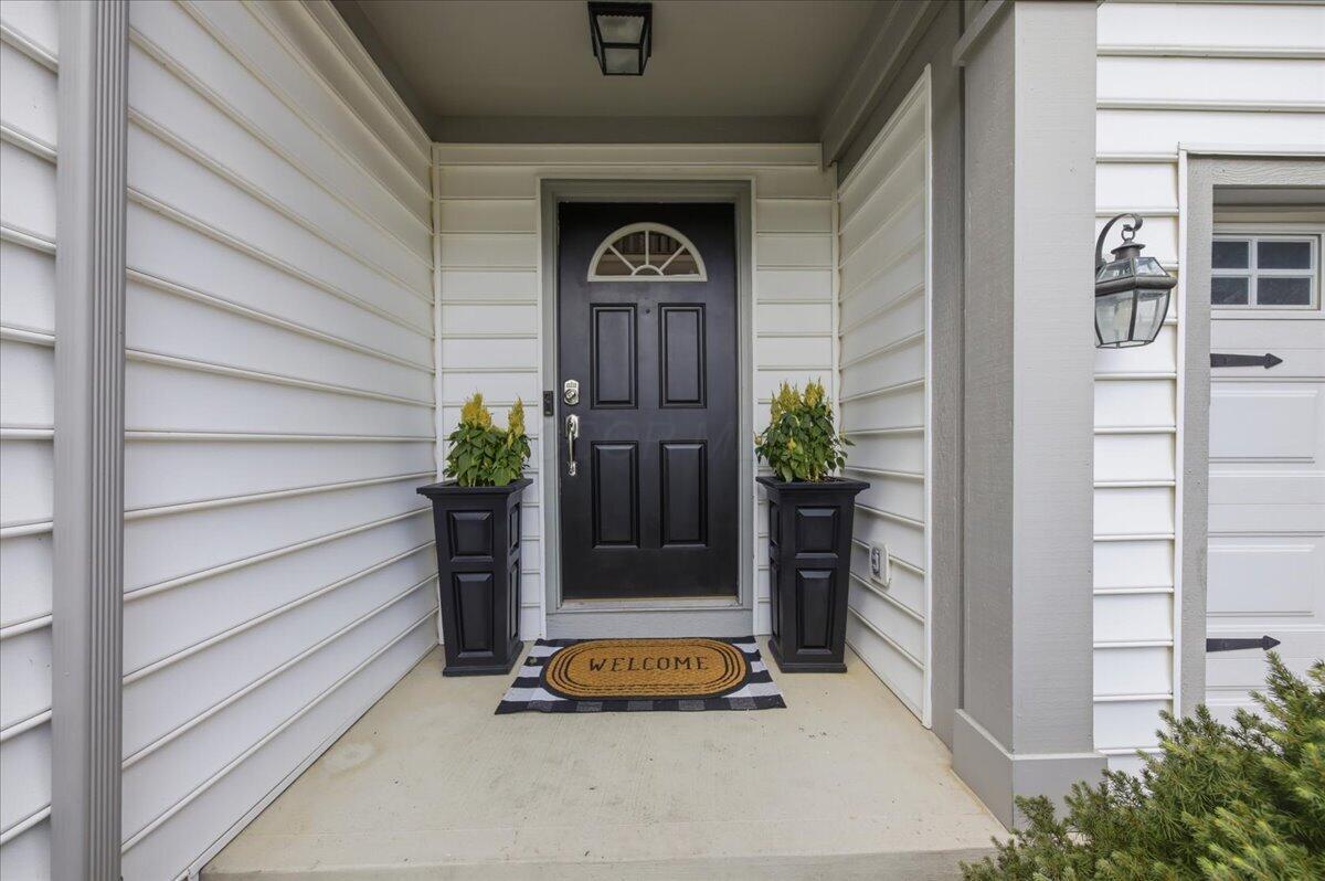 5262 Willow Valley Way Property Photo 10