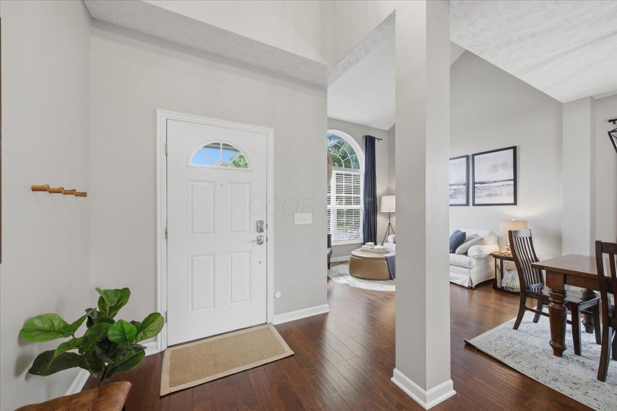 5262 Willow Valley Way Property Photo 11