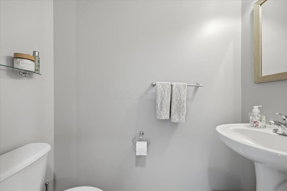 5262 Willow Valley Way Property Photo 19