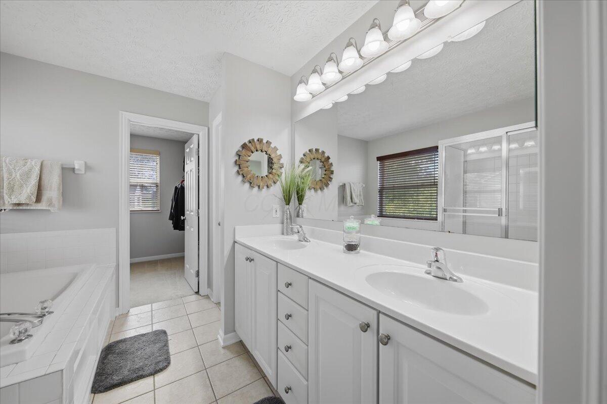 5262 Willow Valley Way Property Photo 35