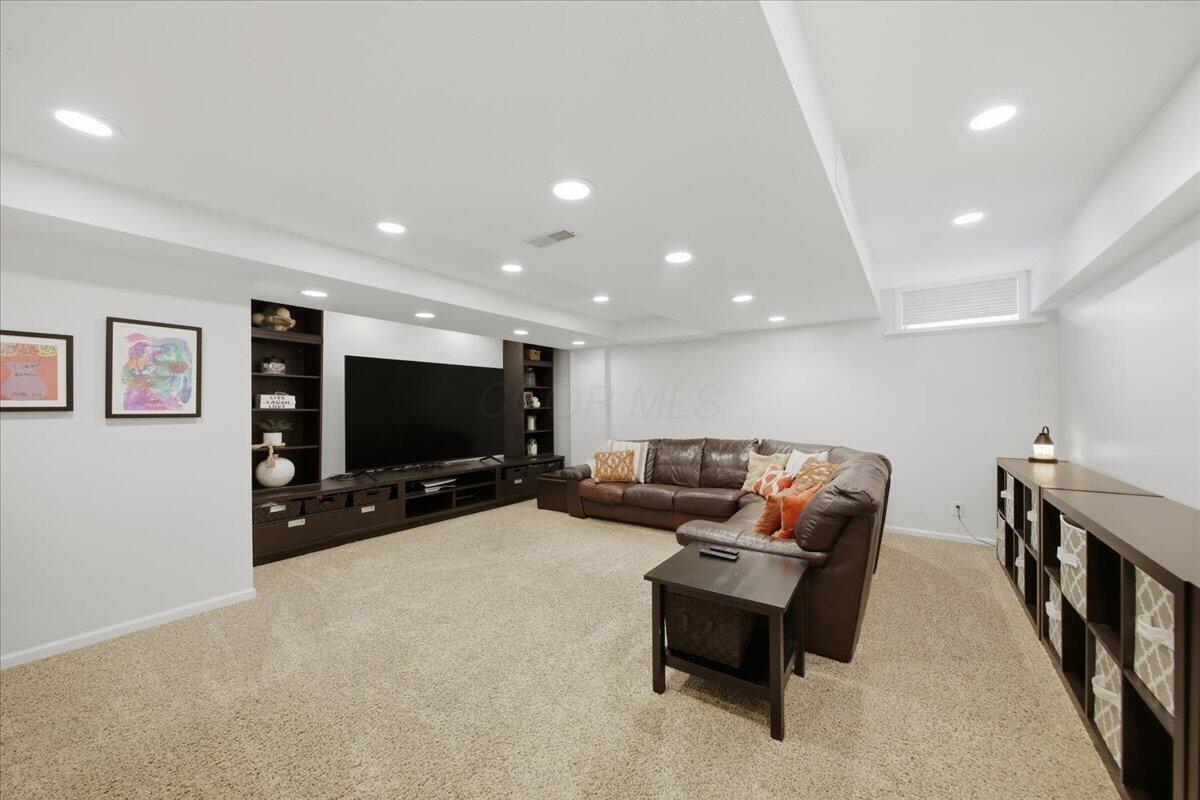 5262 Willow Valley Way Property Photo 48