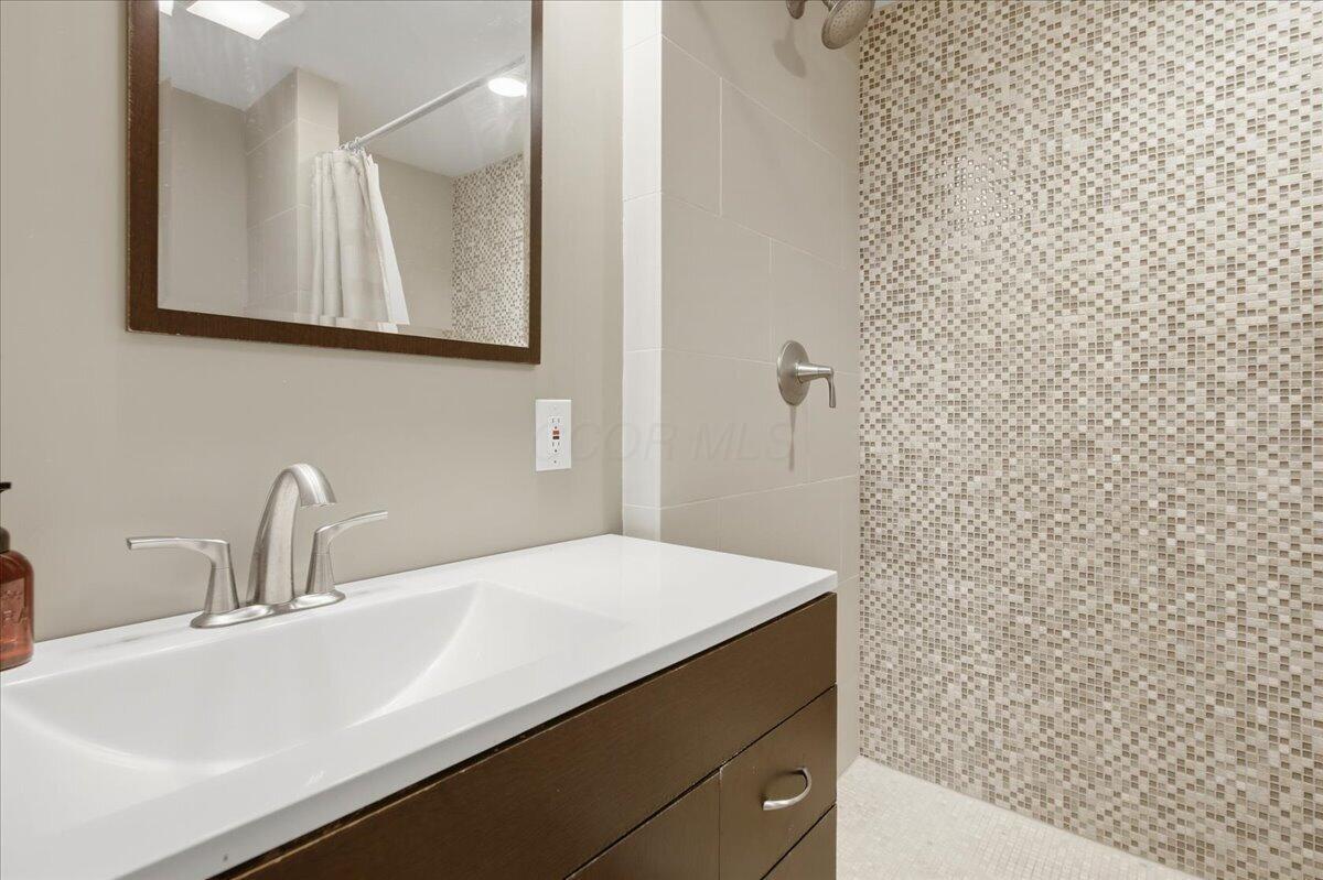 5262 Willow Valley Way Property Photo 54