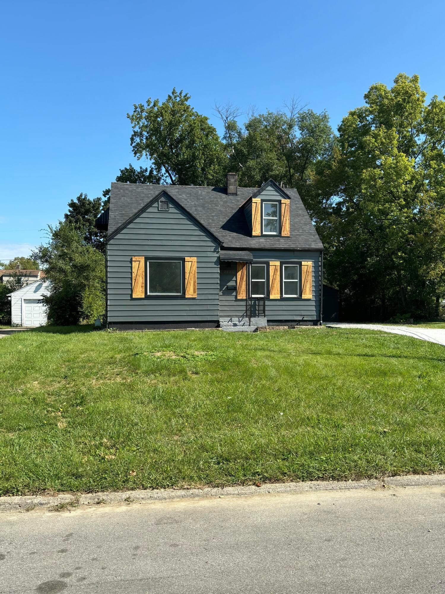 2476 Argyle Drive Property Photo 4
