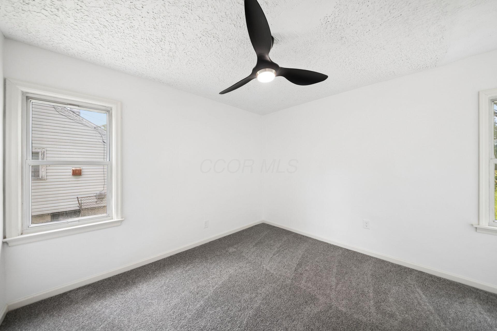 2476 Argyle Drive Property Photo 11