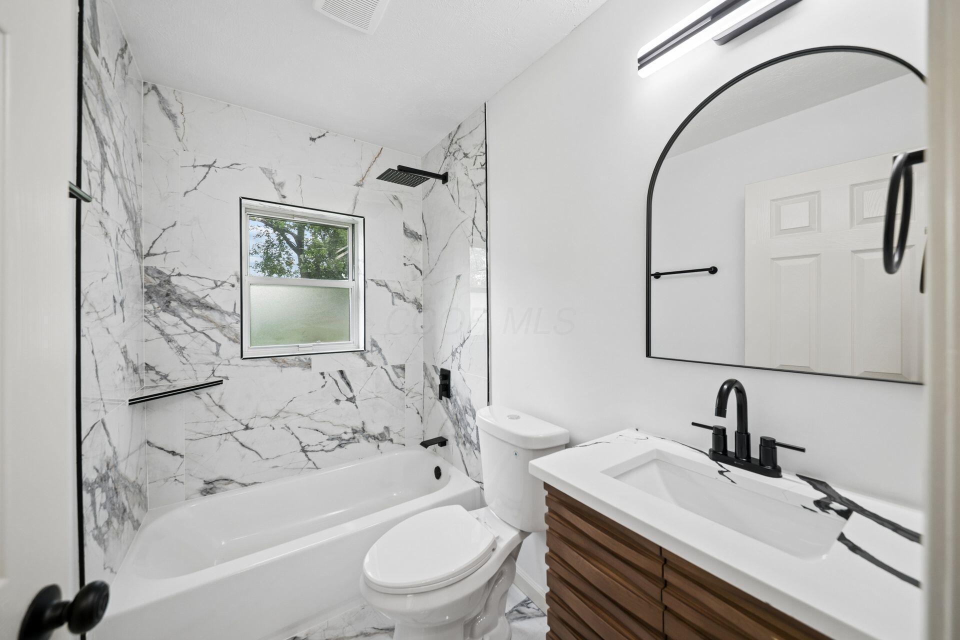 2476 Argyle Drive Property Photo 15