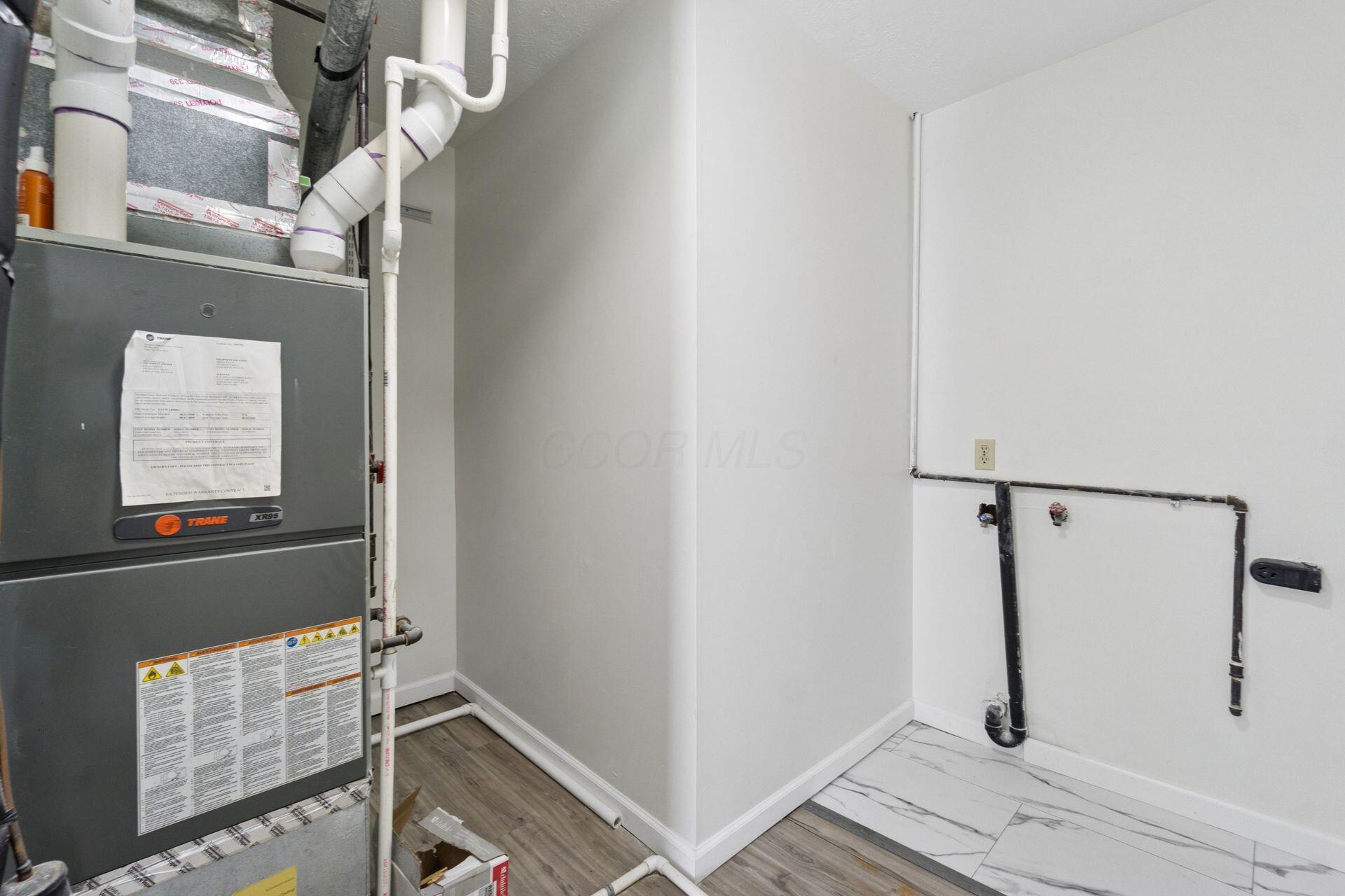 559 Shasta Drive Property Photo 8