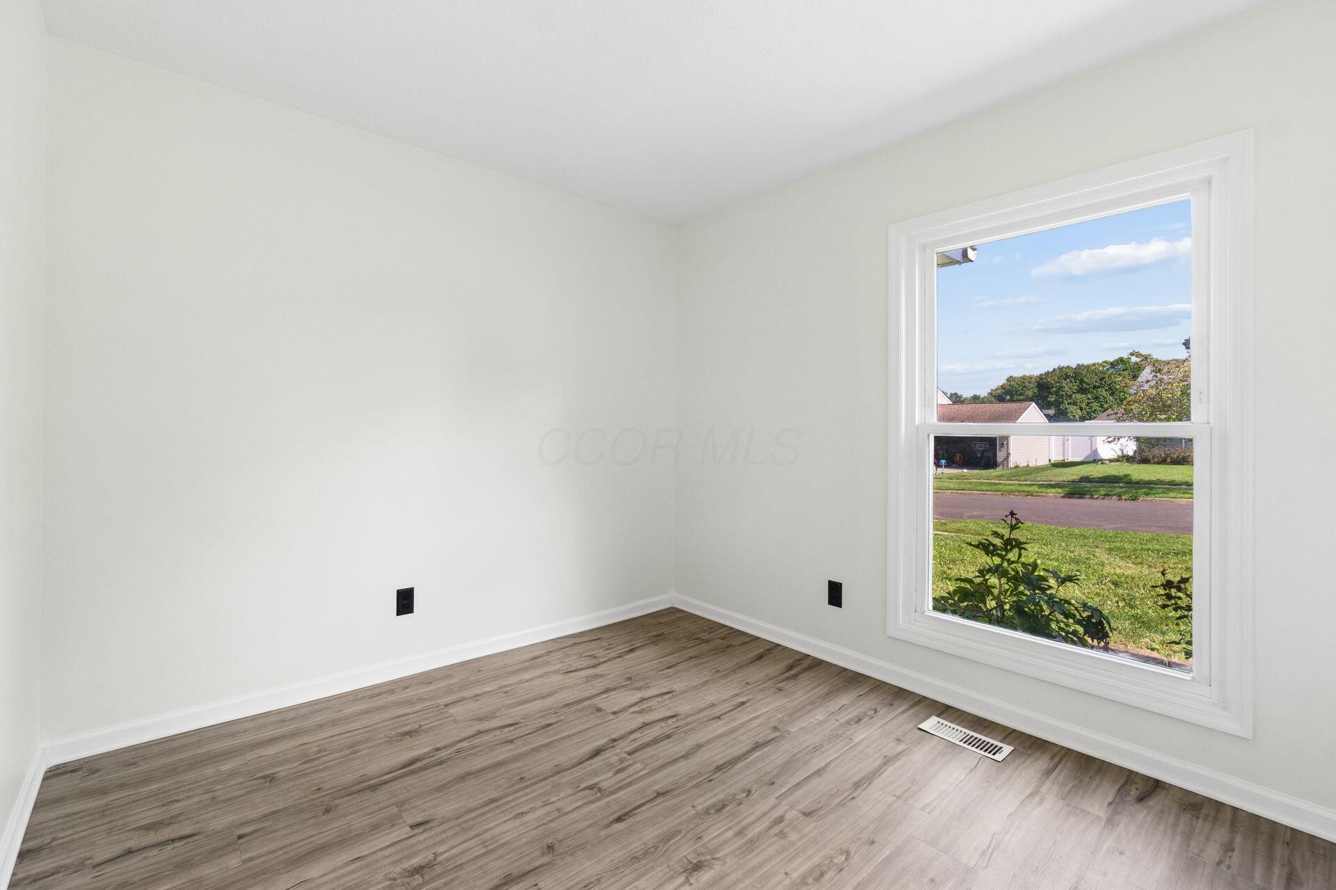559 Shasta Drive Property Photo 13