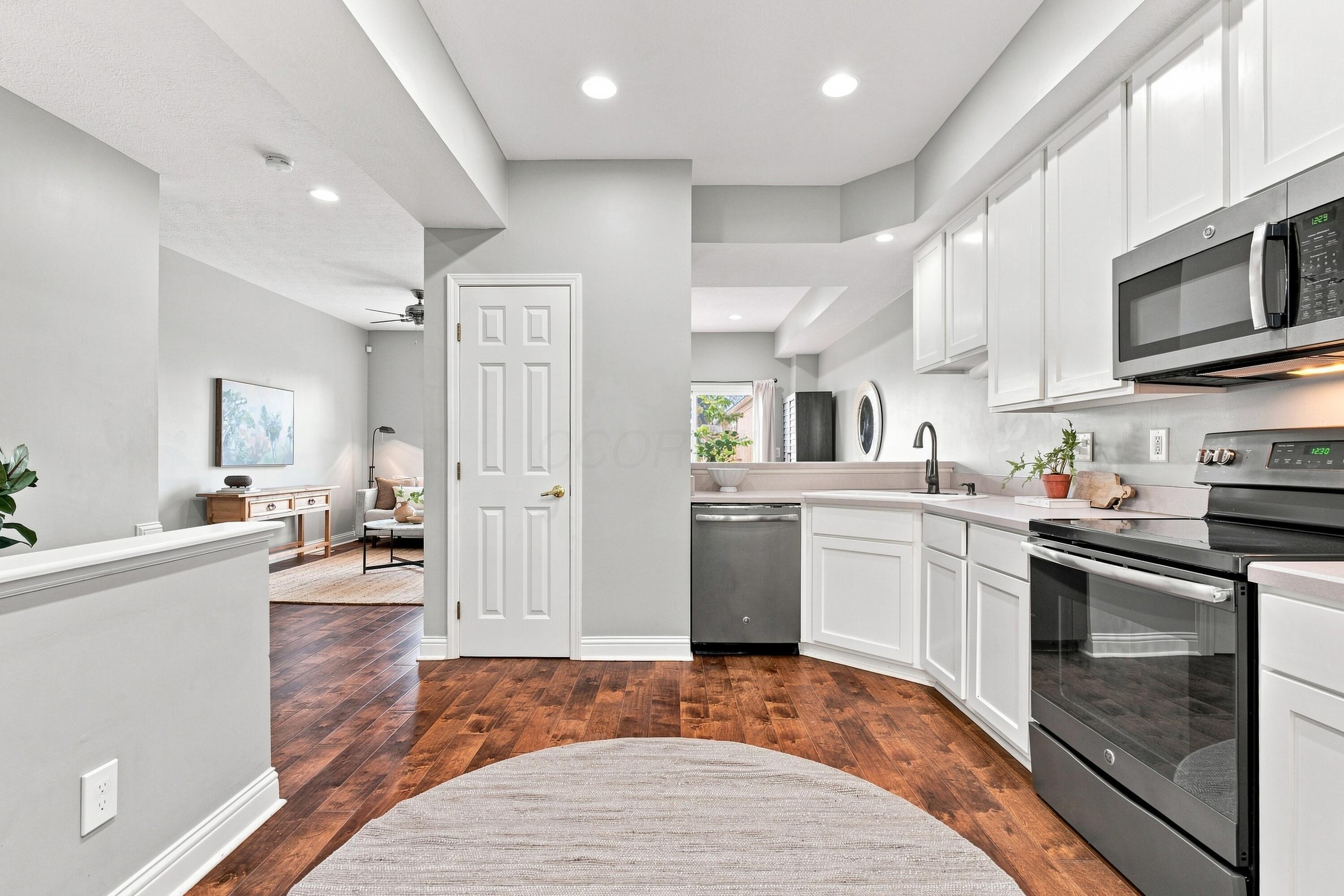 6178 Turvey Loop W Property Photo 9