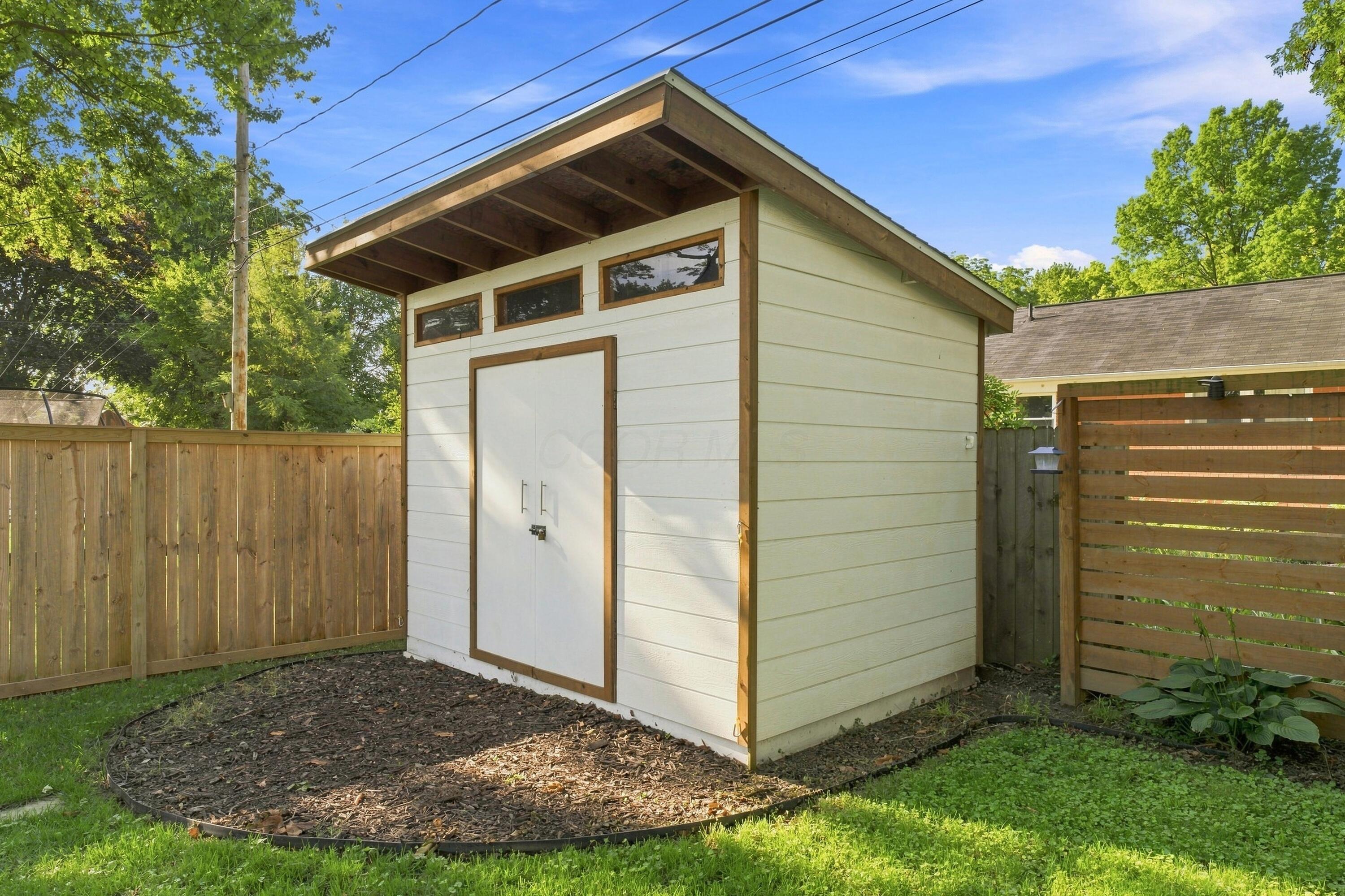 727 Old Coach Road Property Photo 49