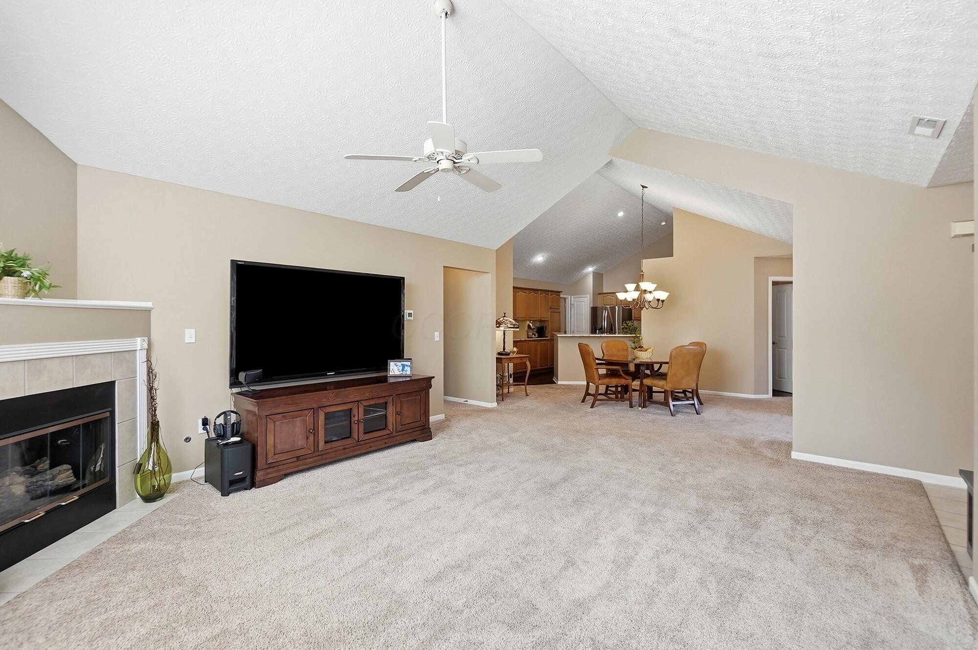 1283 Cascade Drive, 14 Property Photo 12