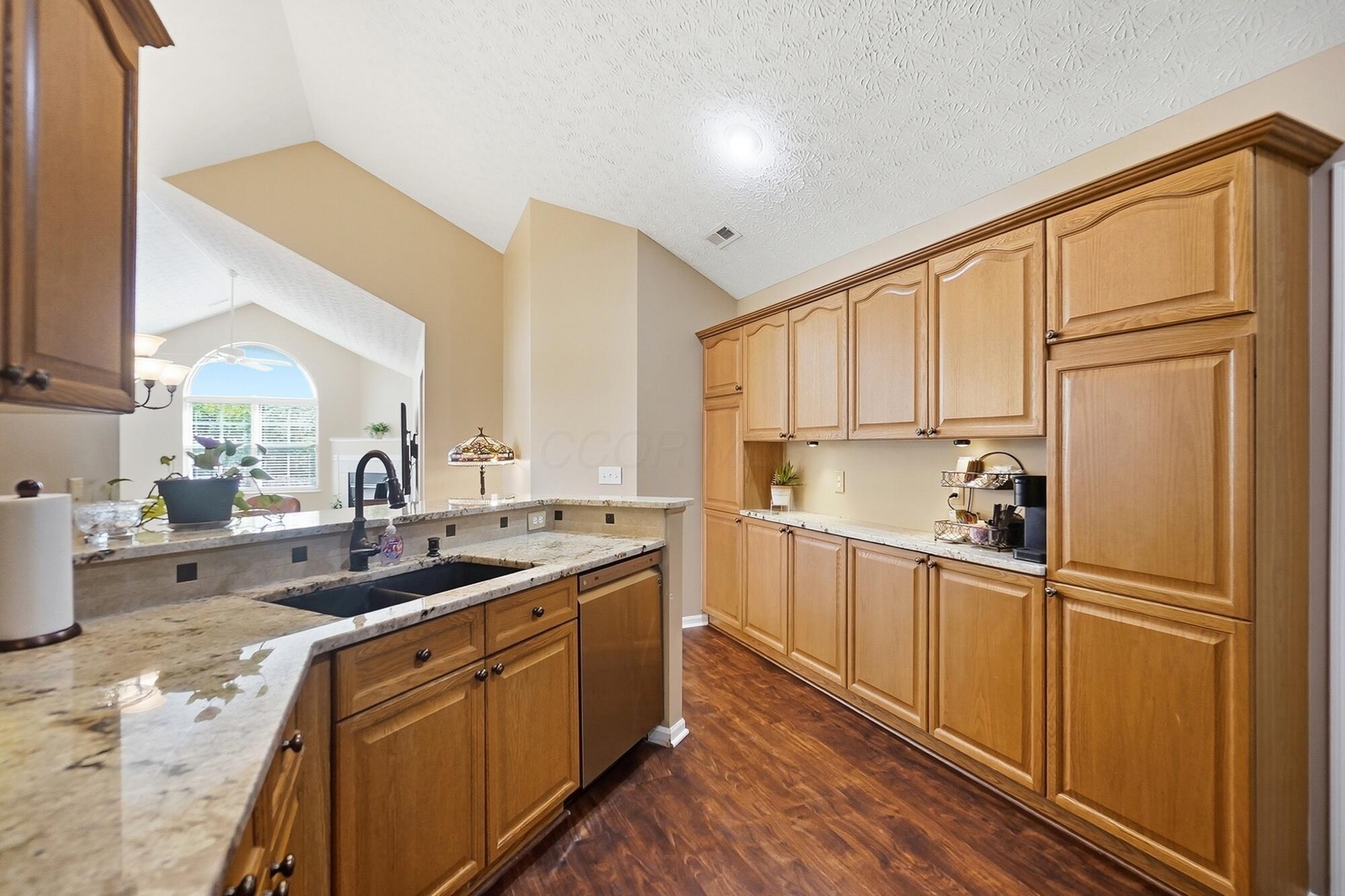 1283 Cascade Drive, 14 Property Photo 16