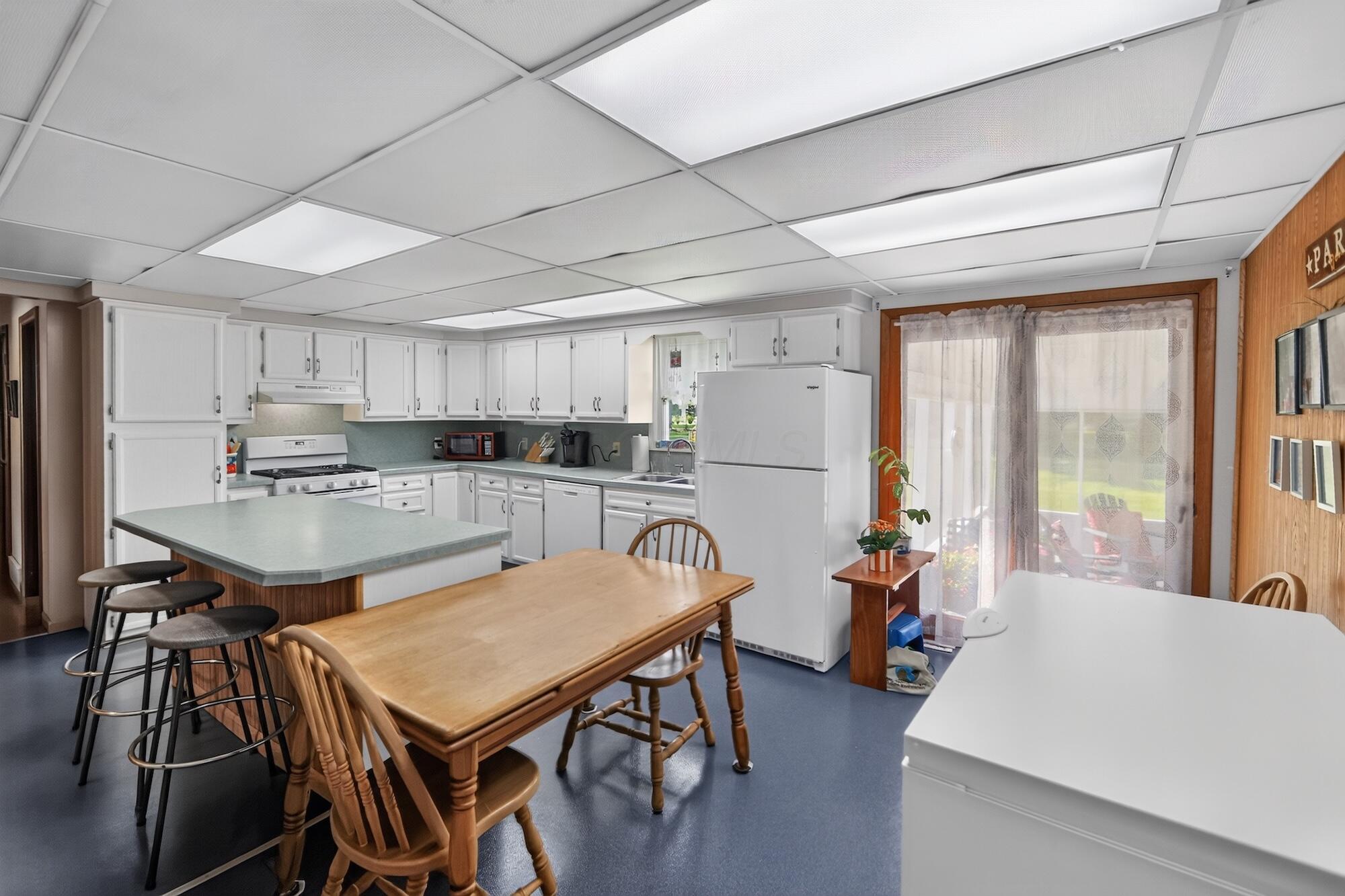 11 E Mound Street Property Photo 14
