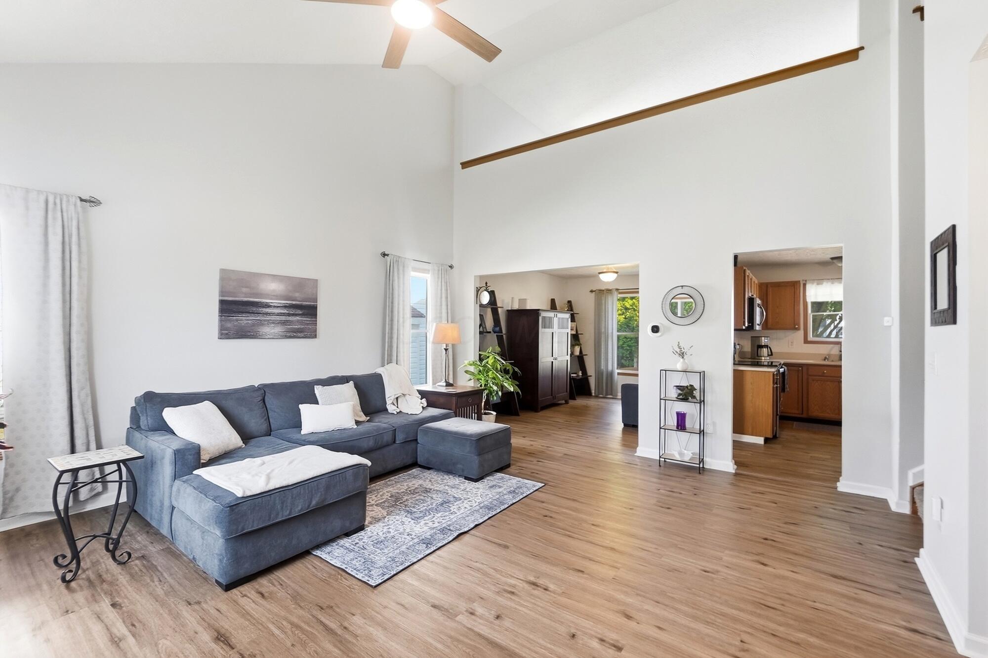 8540 Old Ivory Way Property Photo 3