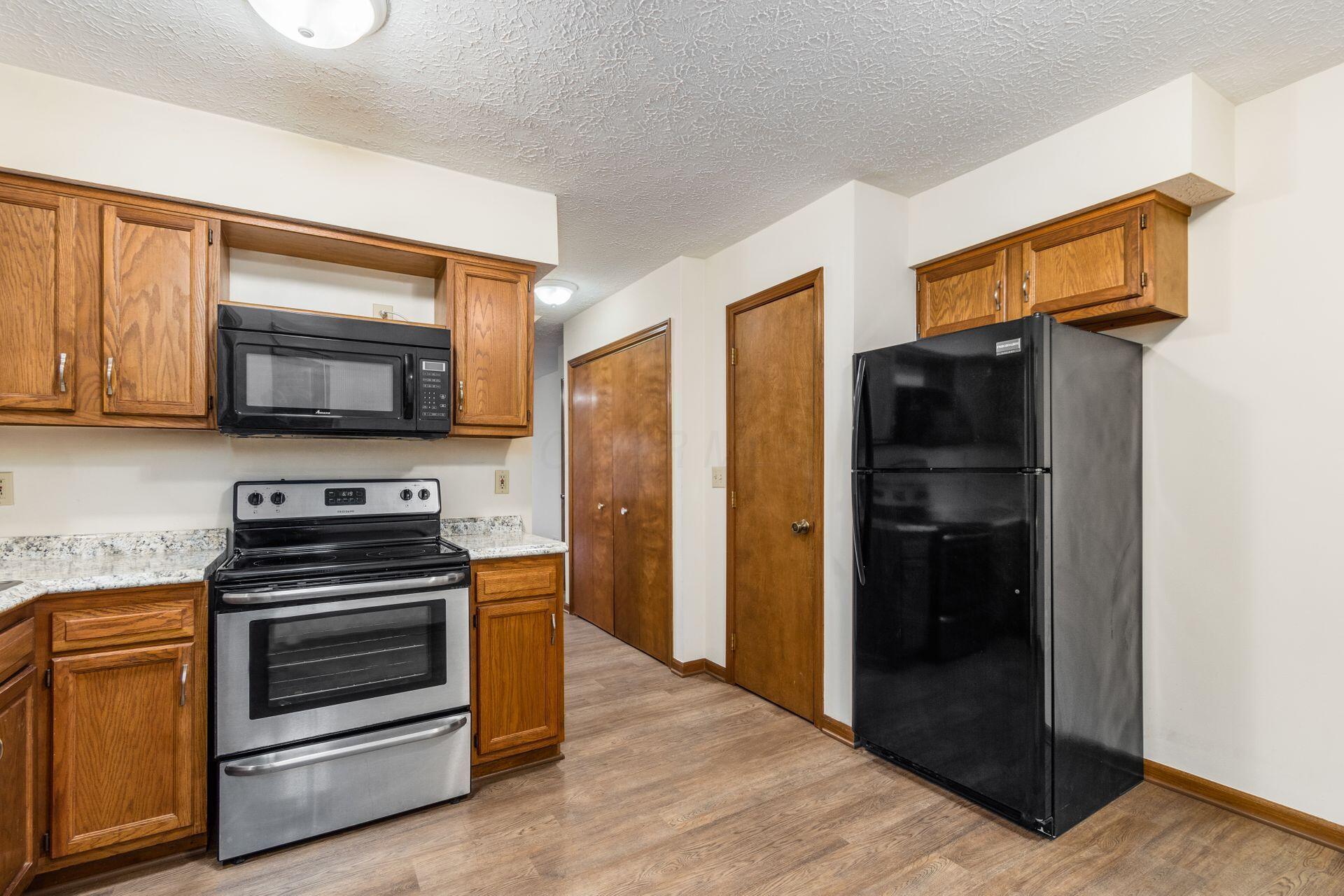 4847 Dierker Road Property Photo 9