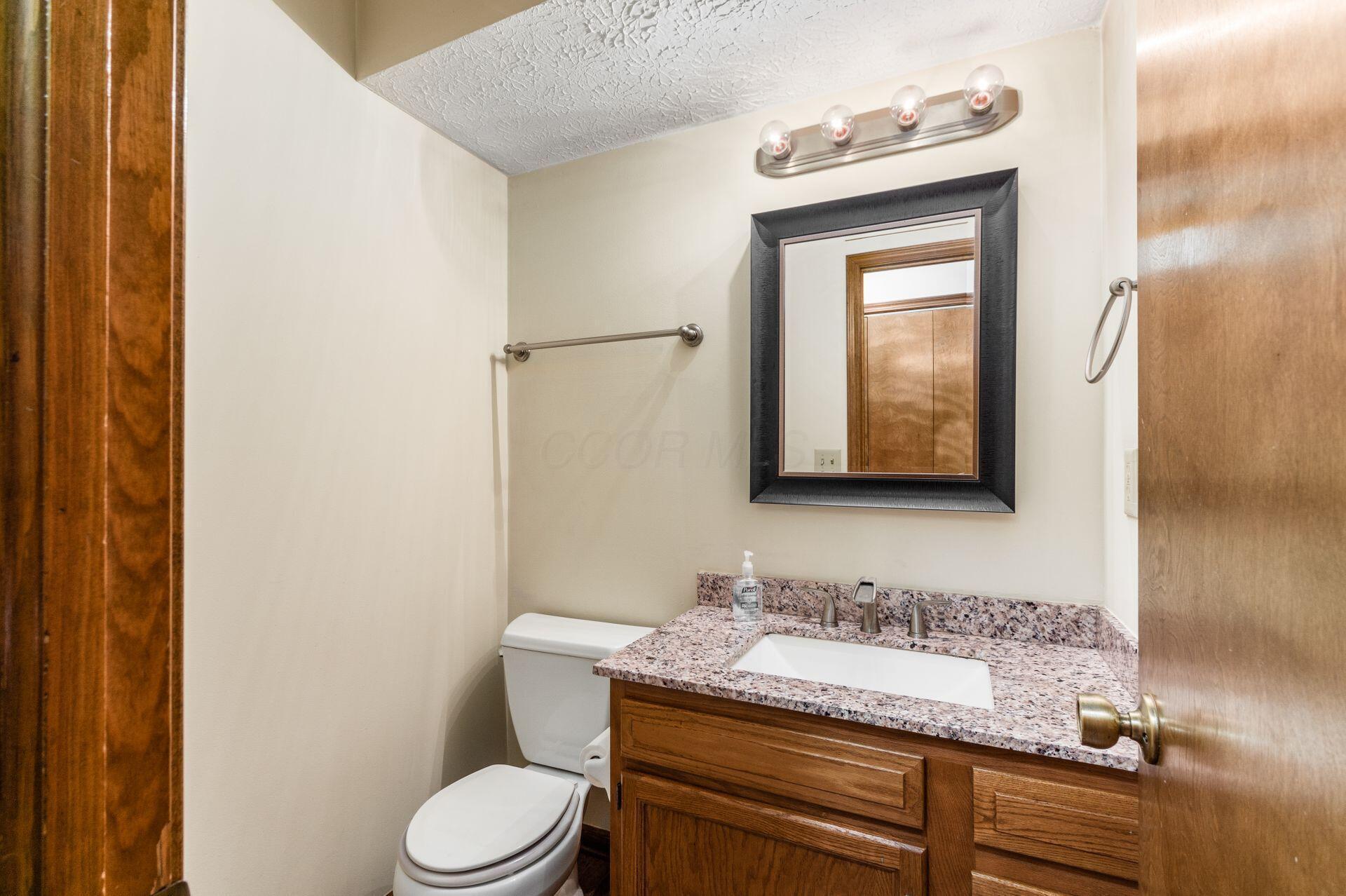 4847 Dierker Road Property Photo 11