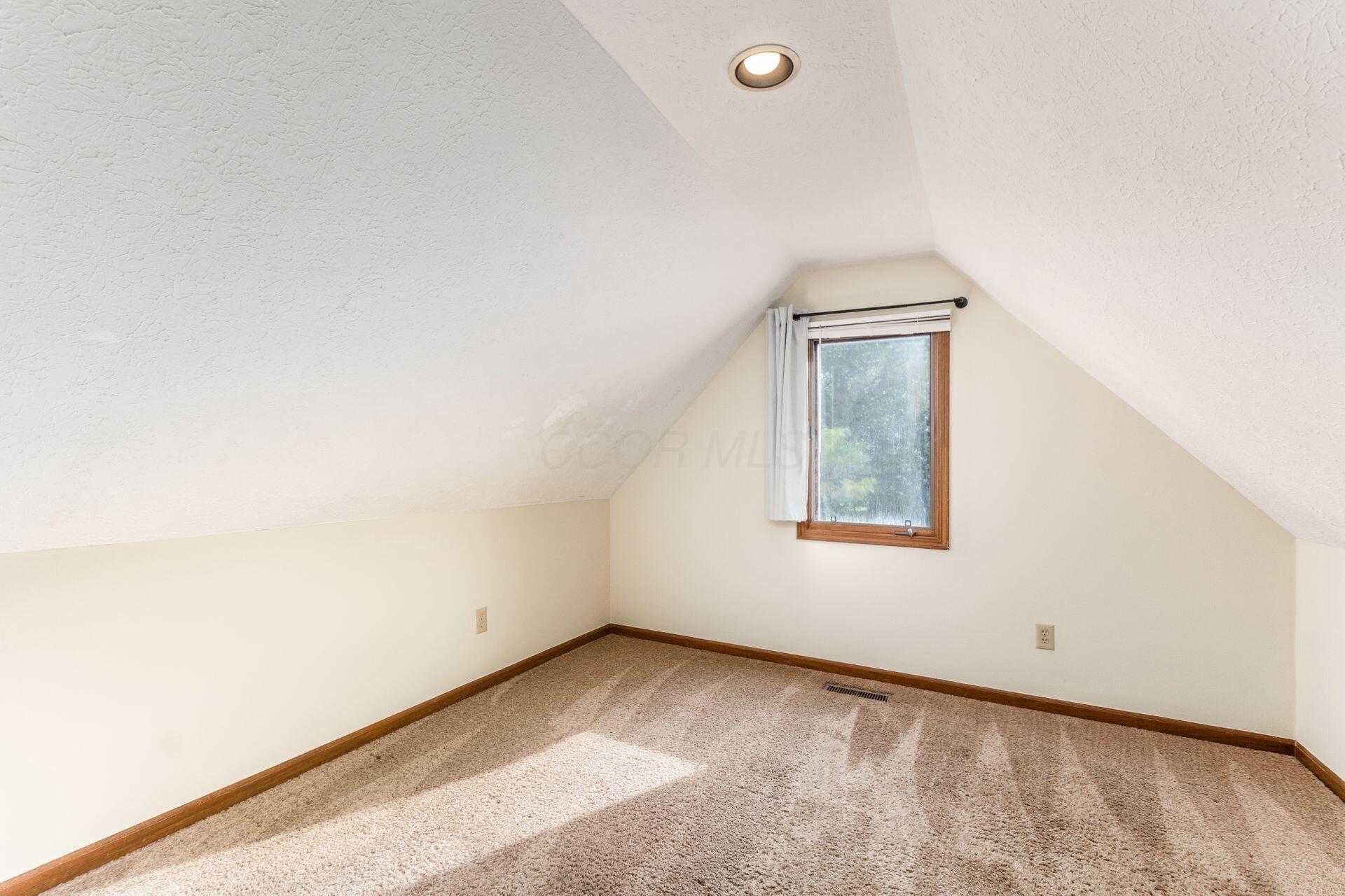 4847 Dierker Road Property Photo 20