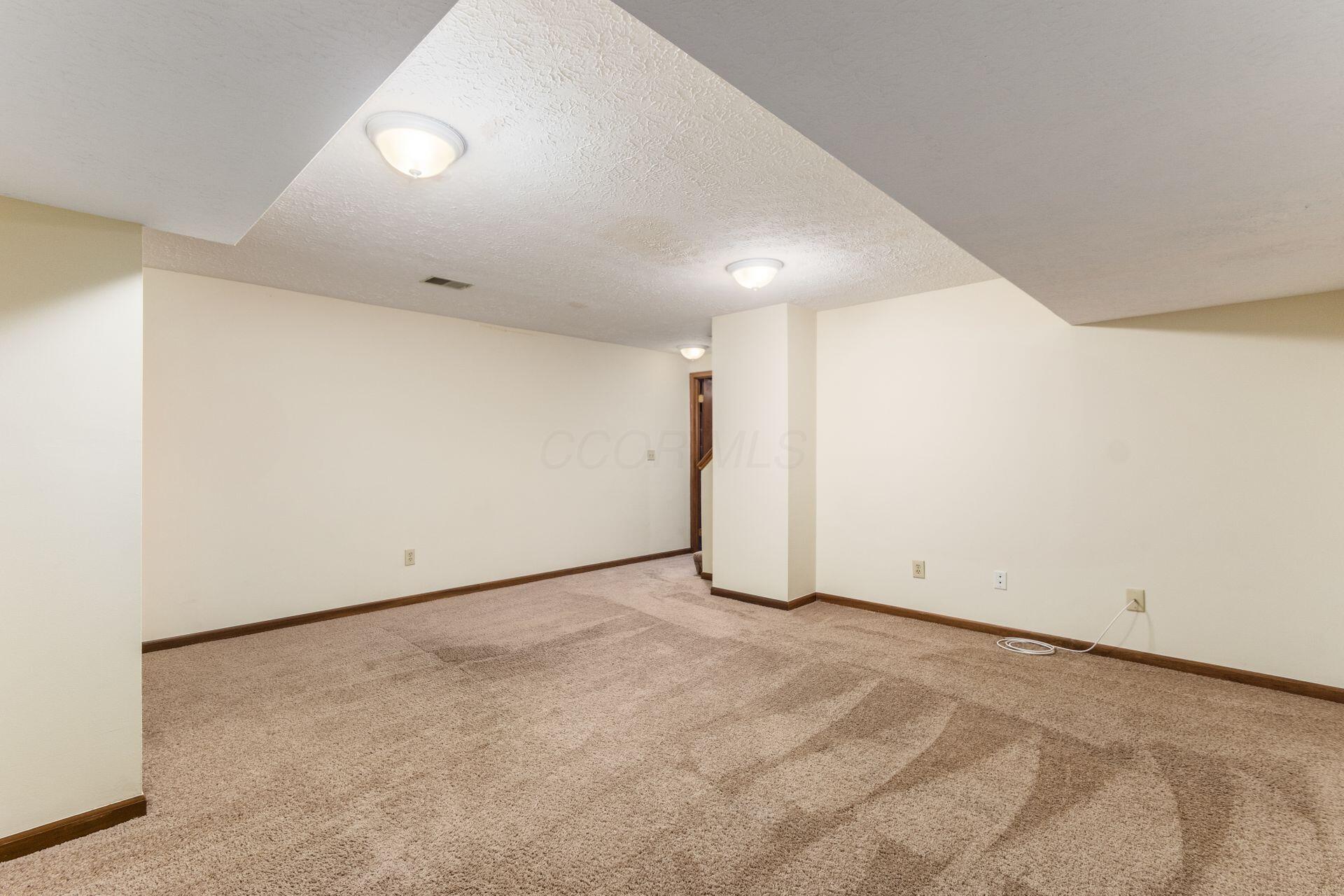 4847 Dierker Road Property Photo 24