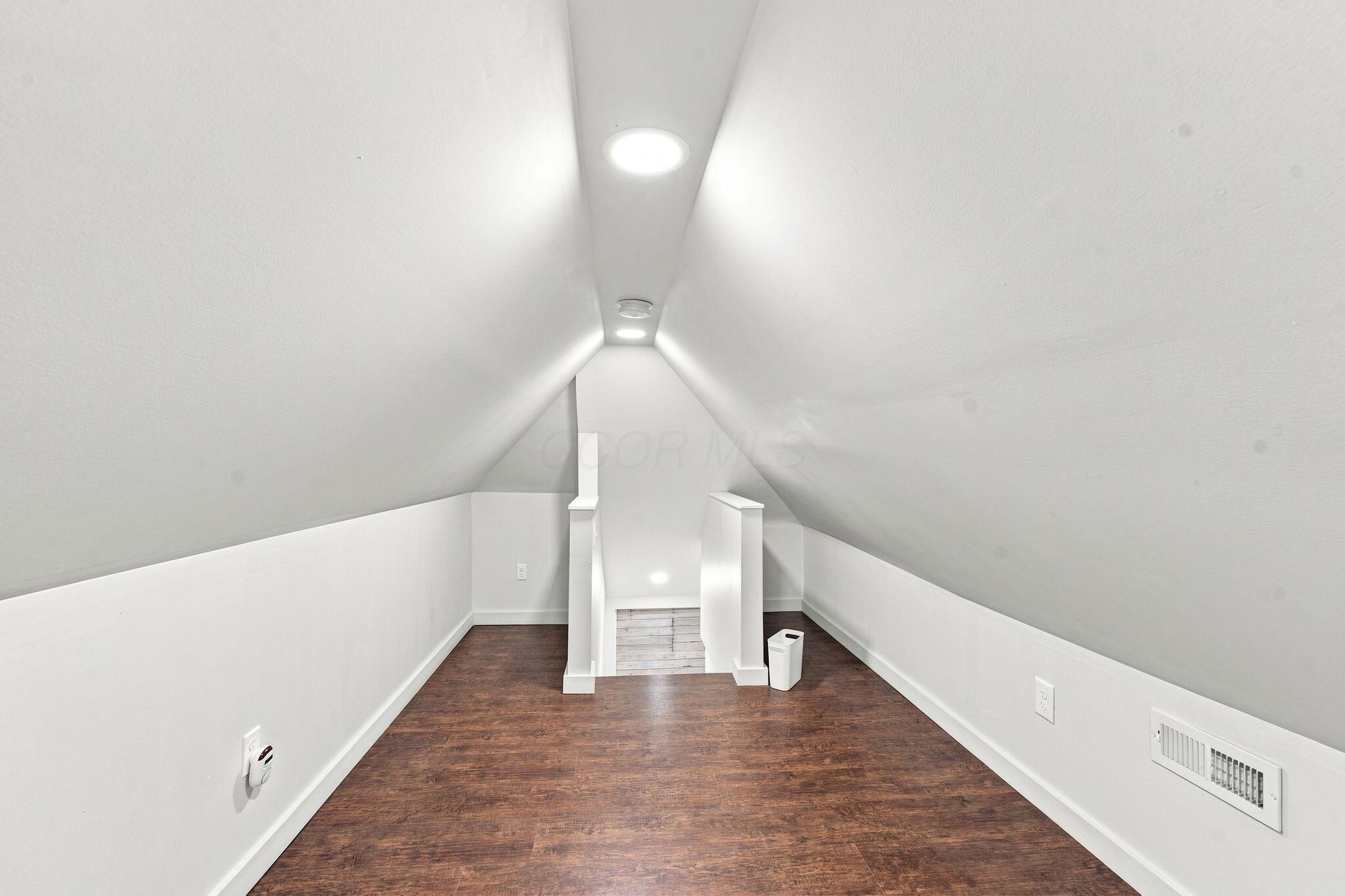 127 W Main Street Property Photo 45