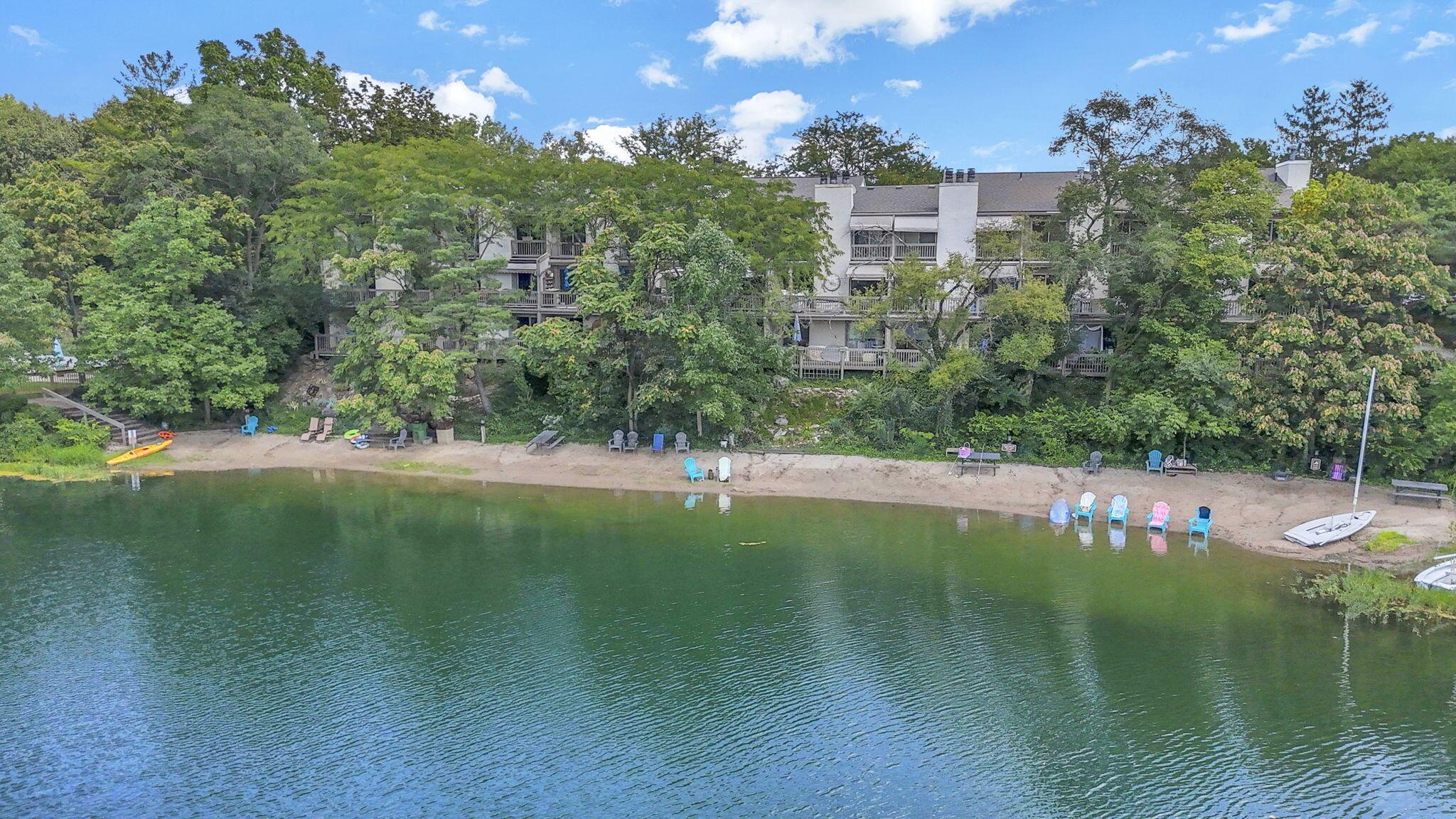 1212 Lake Shore Drive, C Property Photo 1