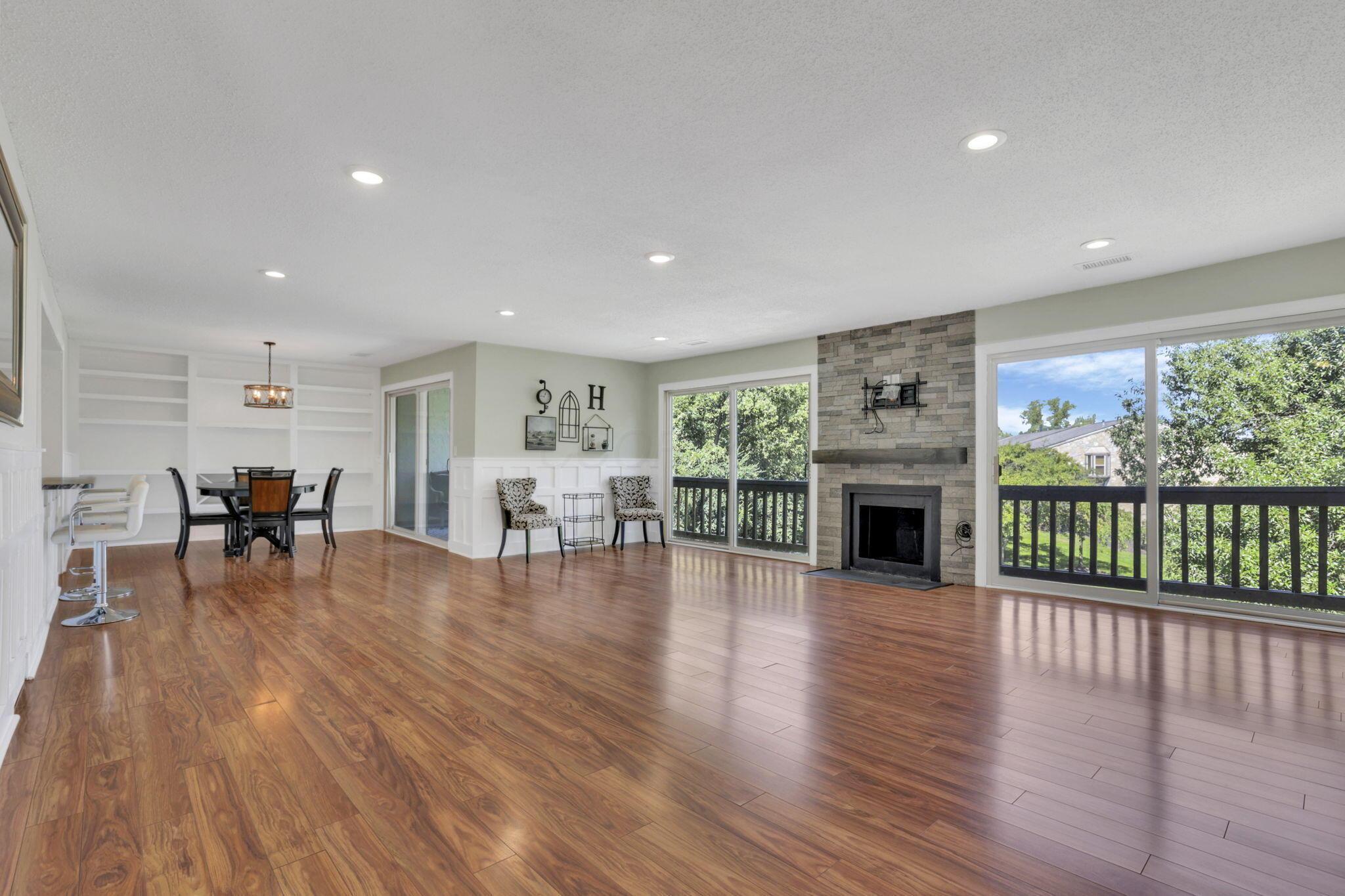 1212 Lake Shore Drive, C Property Photo 1
