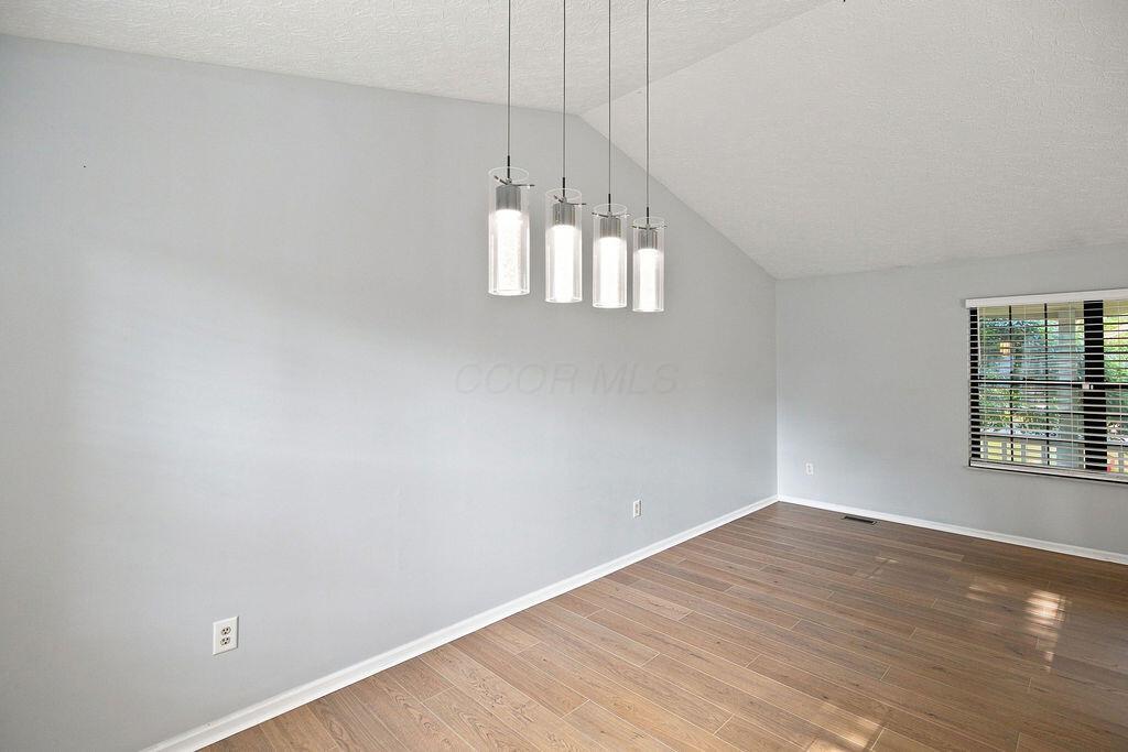 251 Rosehill Road Property Photo 6