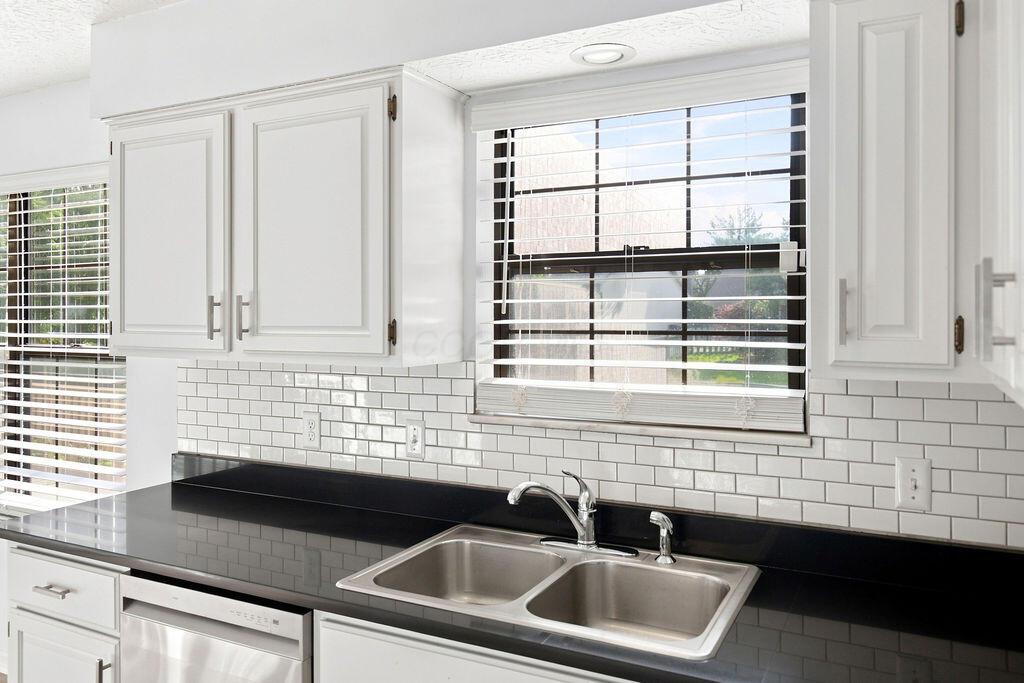 251 Rosehill Road Property Photo 10