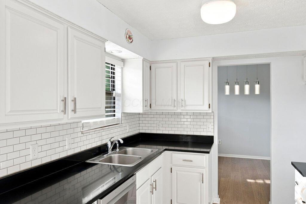 251 Rosehill Road Property Photo 11