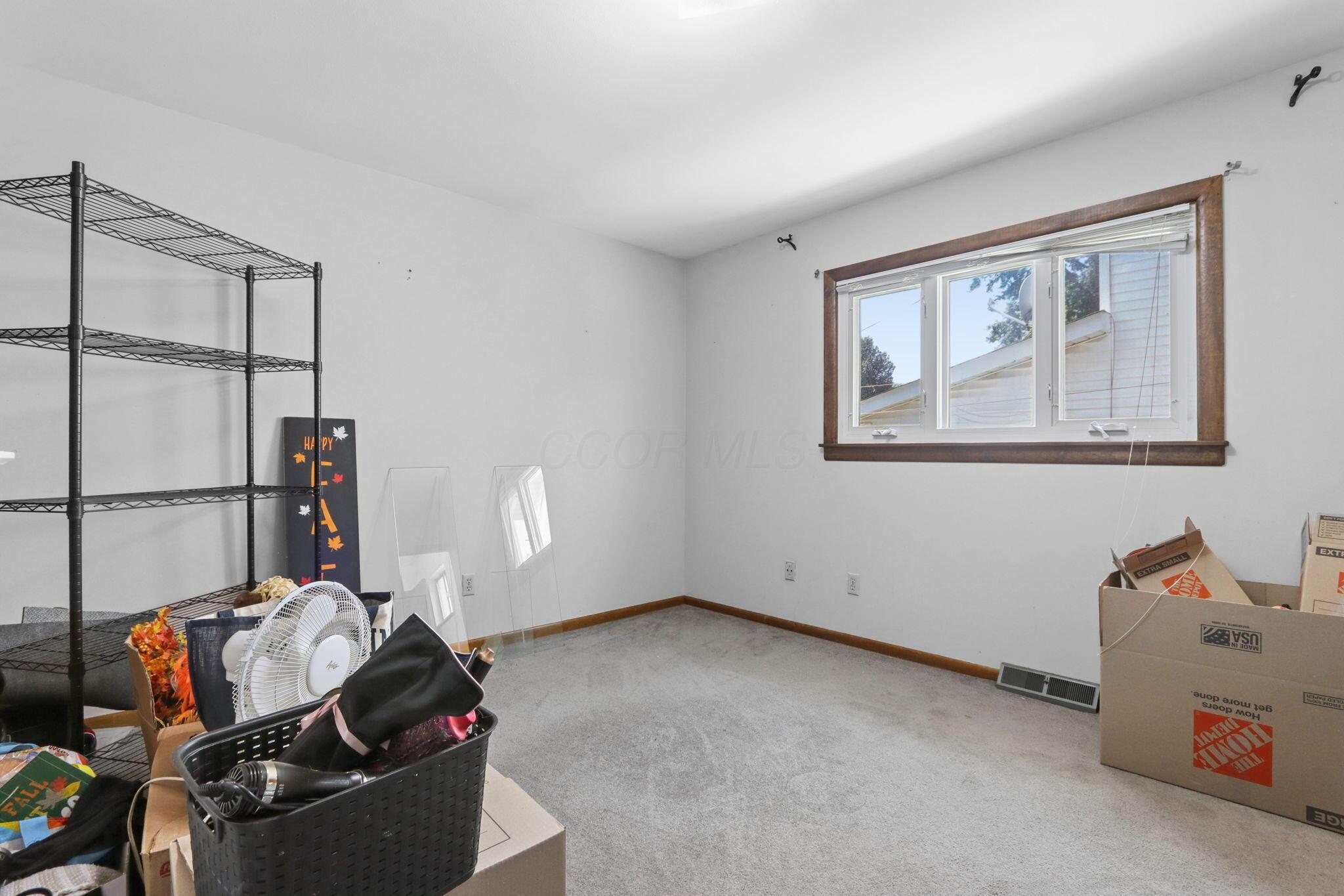373 Main Street, 373-377 Property Photo 35