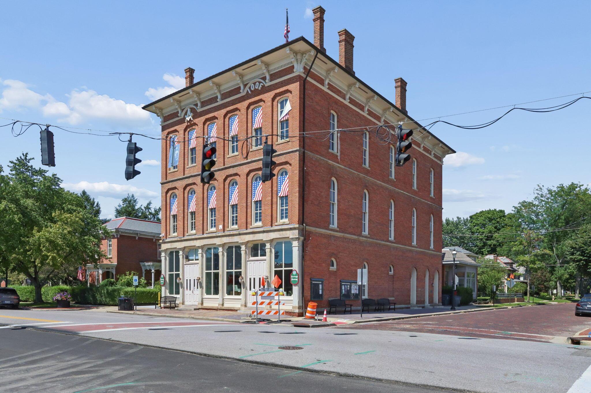 373 Main Street, 373-377 Property Photo 40