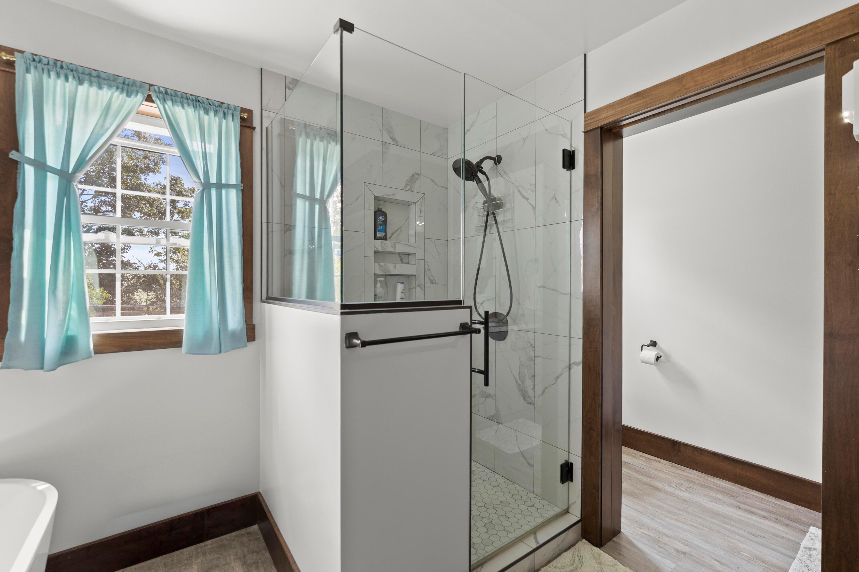 27261 Newcastle Road Property Photo 27