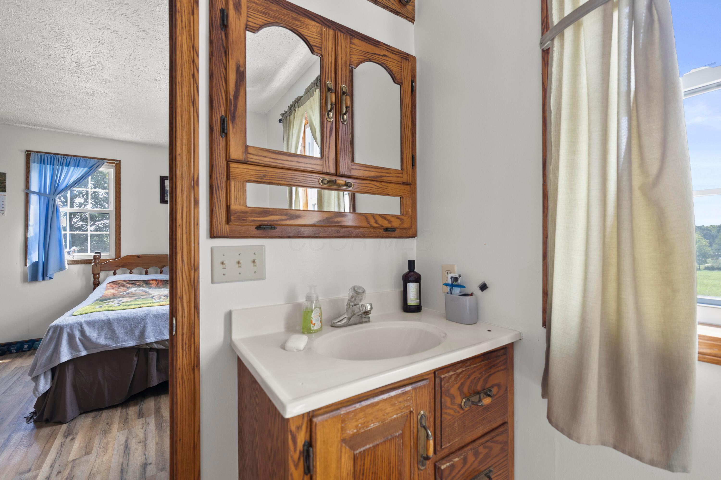 27261 Newcastle Road Property Photo 35