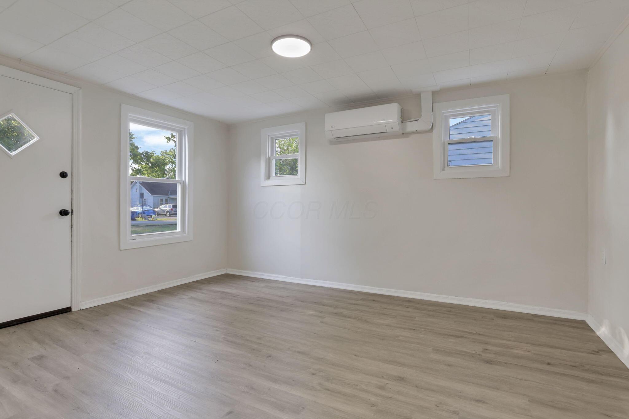 561 Erickson Avenue Property Photo 8