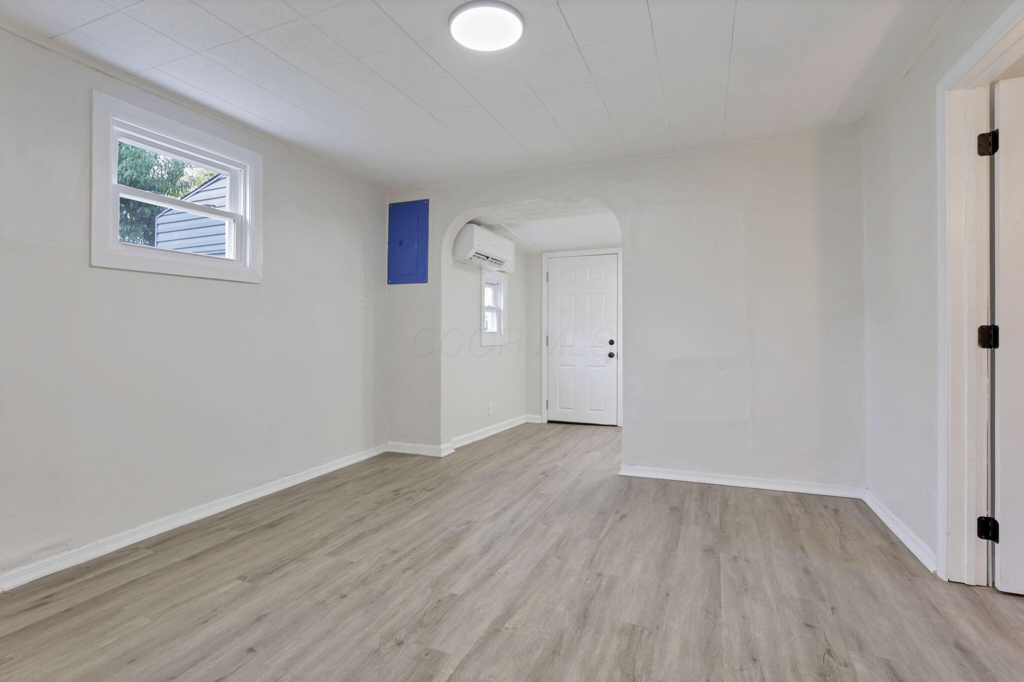 561 Erickson Avenue Property Photo 12