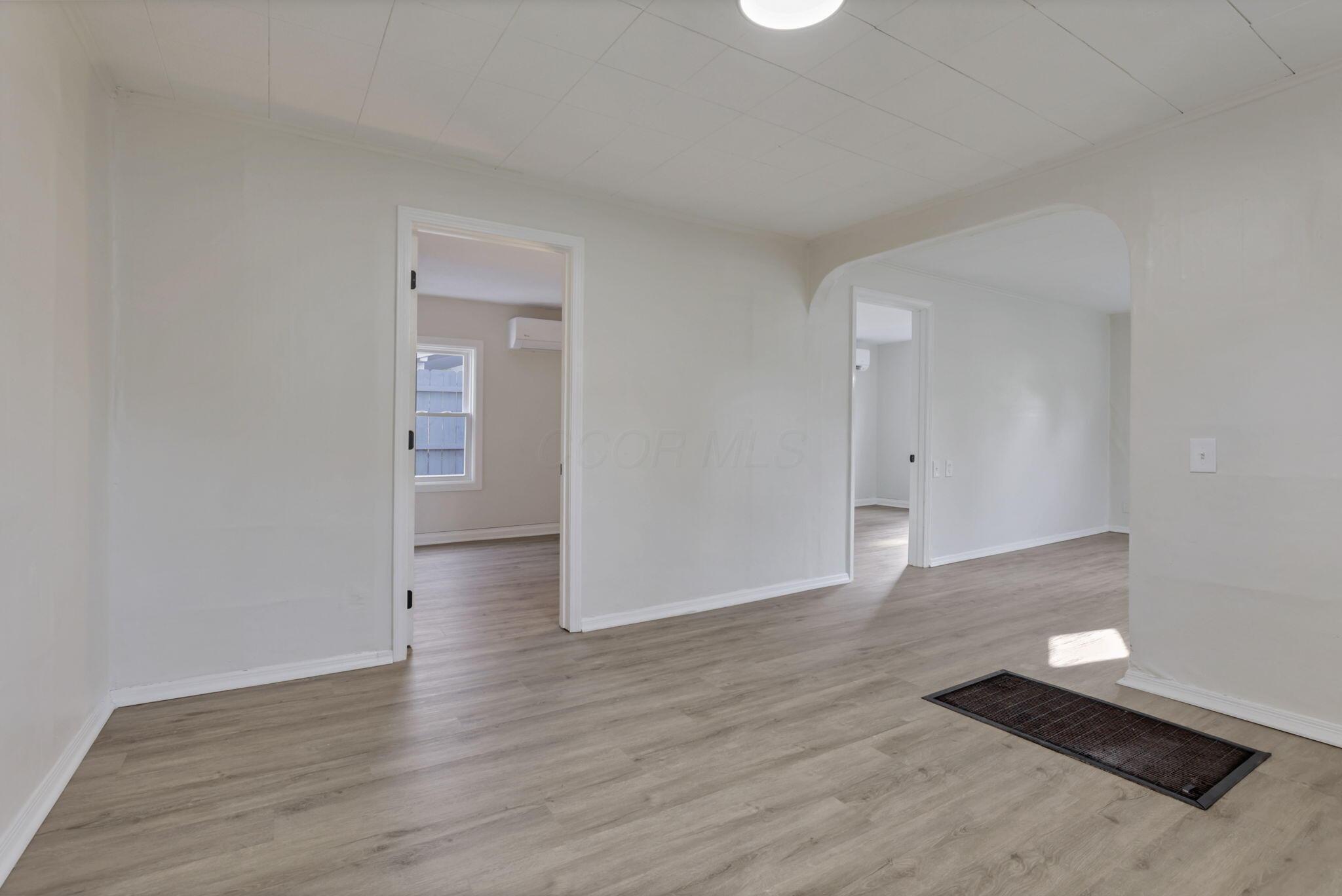 561 Erickson Avenue Property Photo 13
