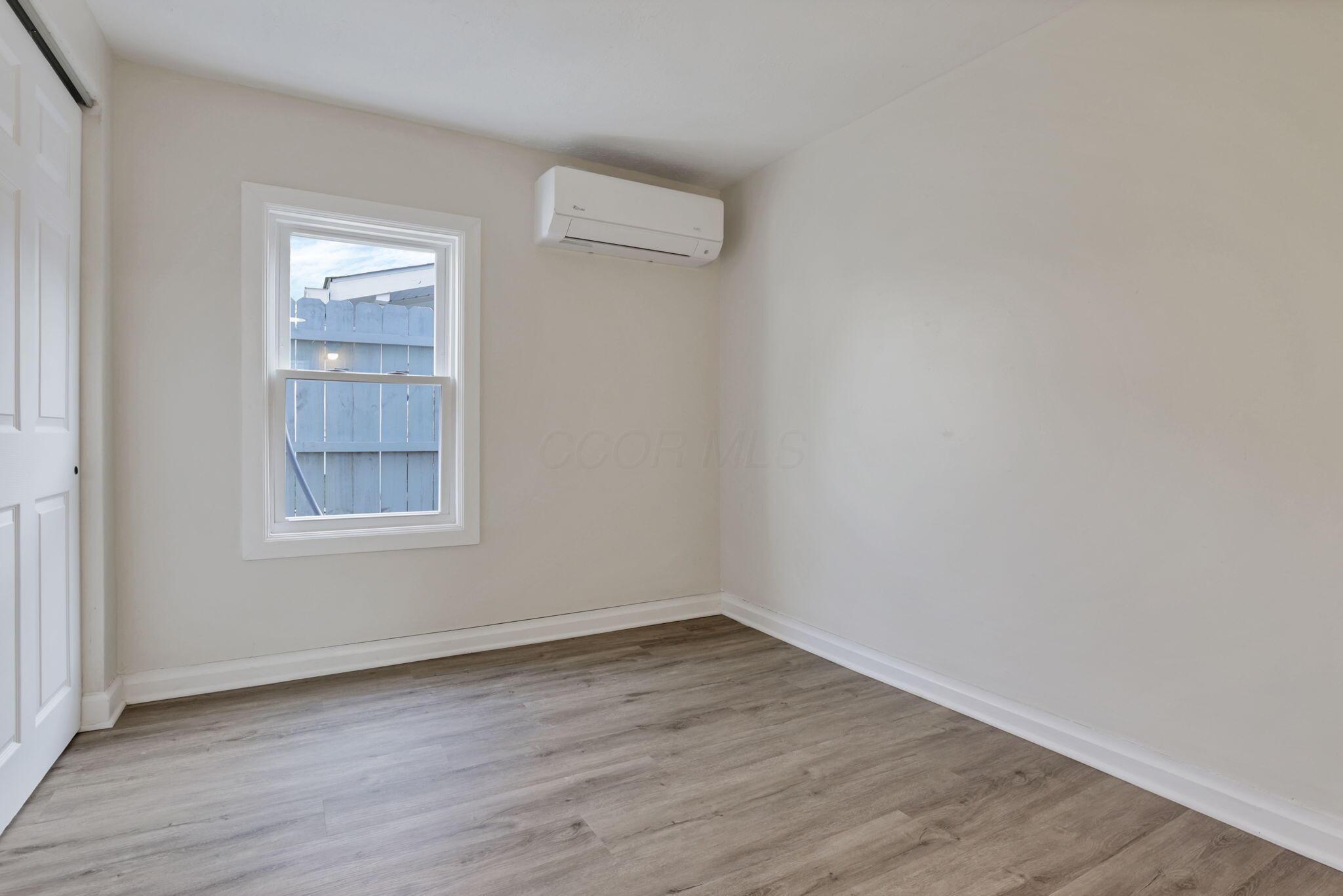 561 Erickson Avenue Property Photo 15