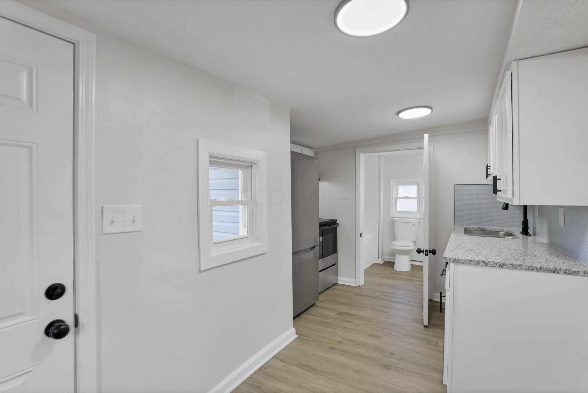 561 Erickson Avenue Property Photo 18