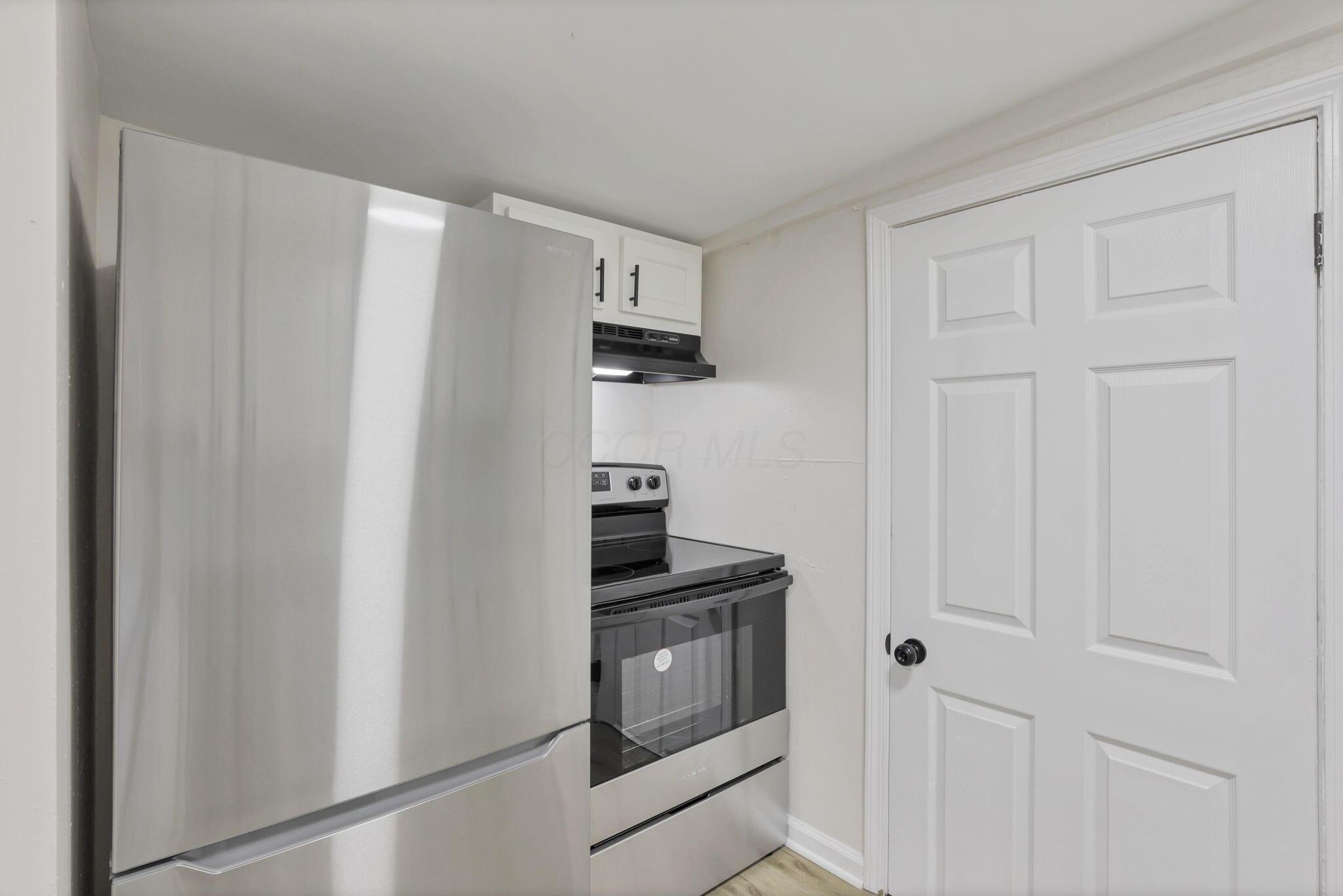 561 Erickson Avenue Property Photo 21