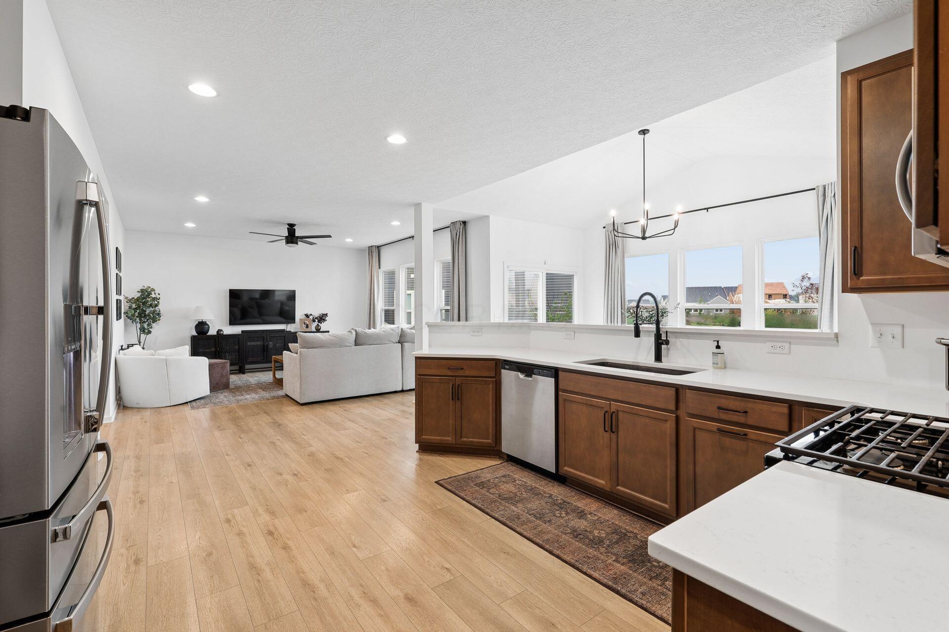 2105 Ashby Way Property Photo 11