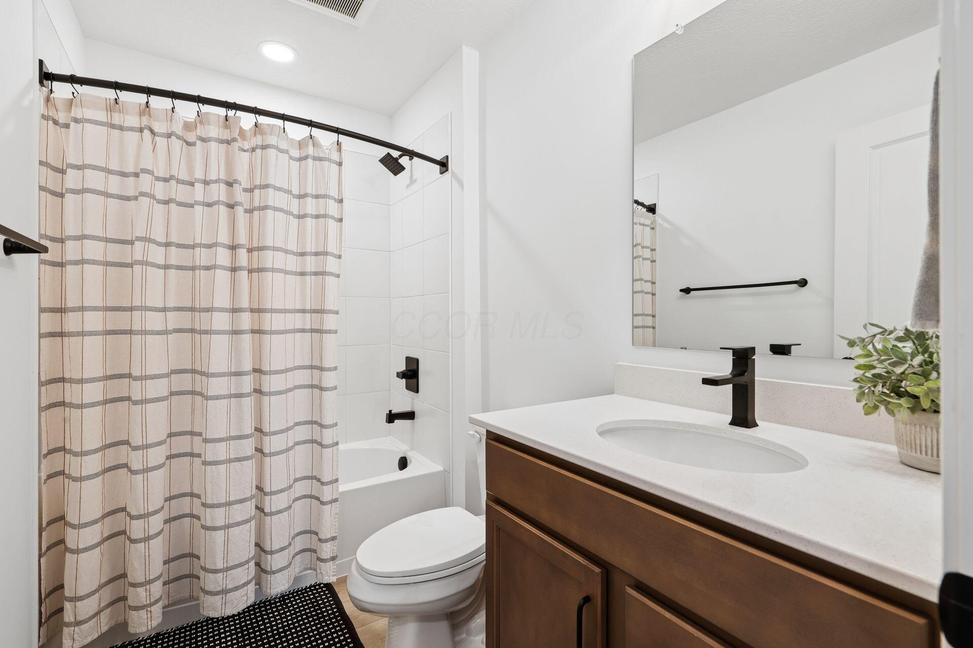 2105 Ashby Way Property Photo 22