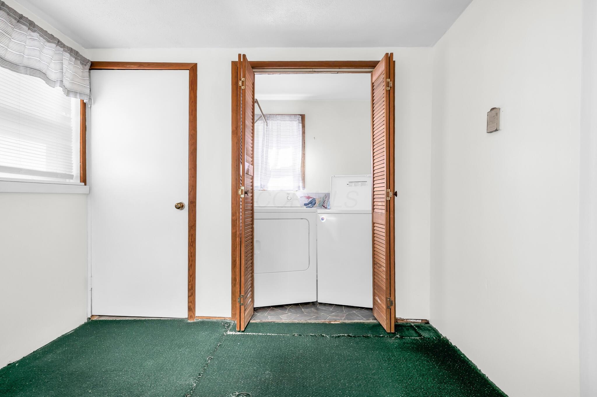 111 S Boggs Street Property Photo 16