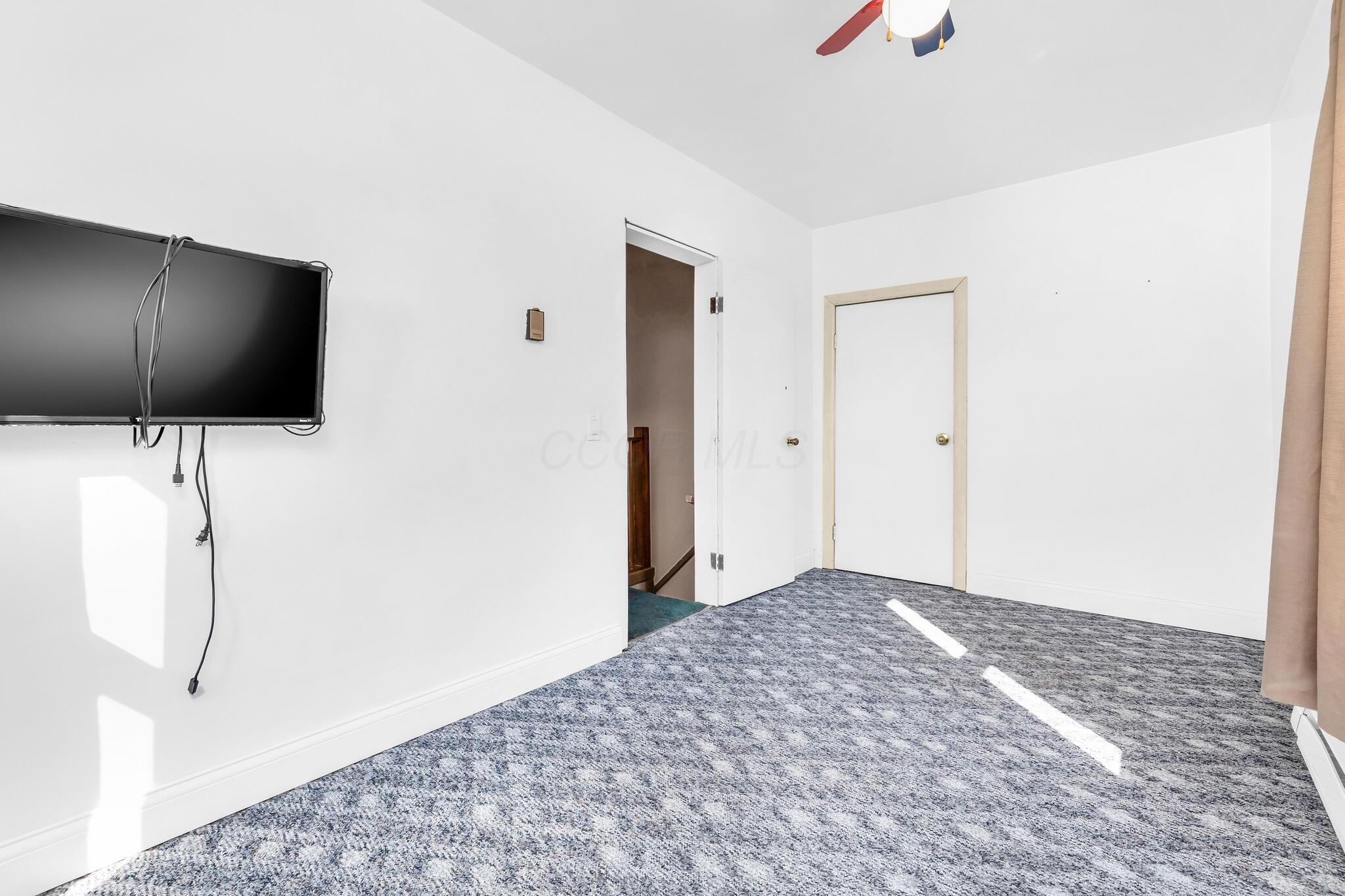 111 S Boggs Street Property Photo 23