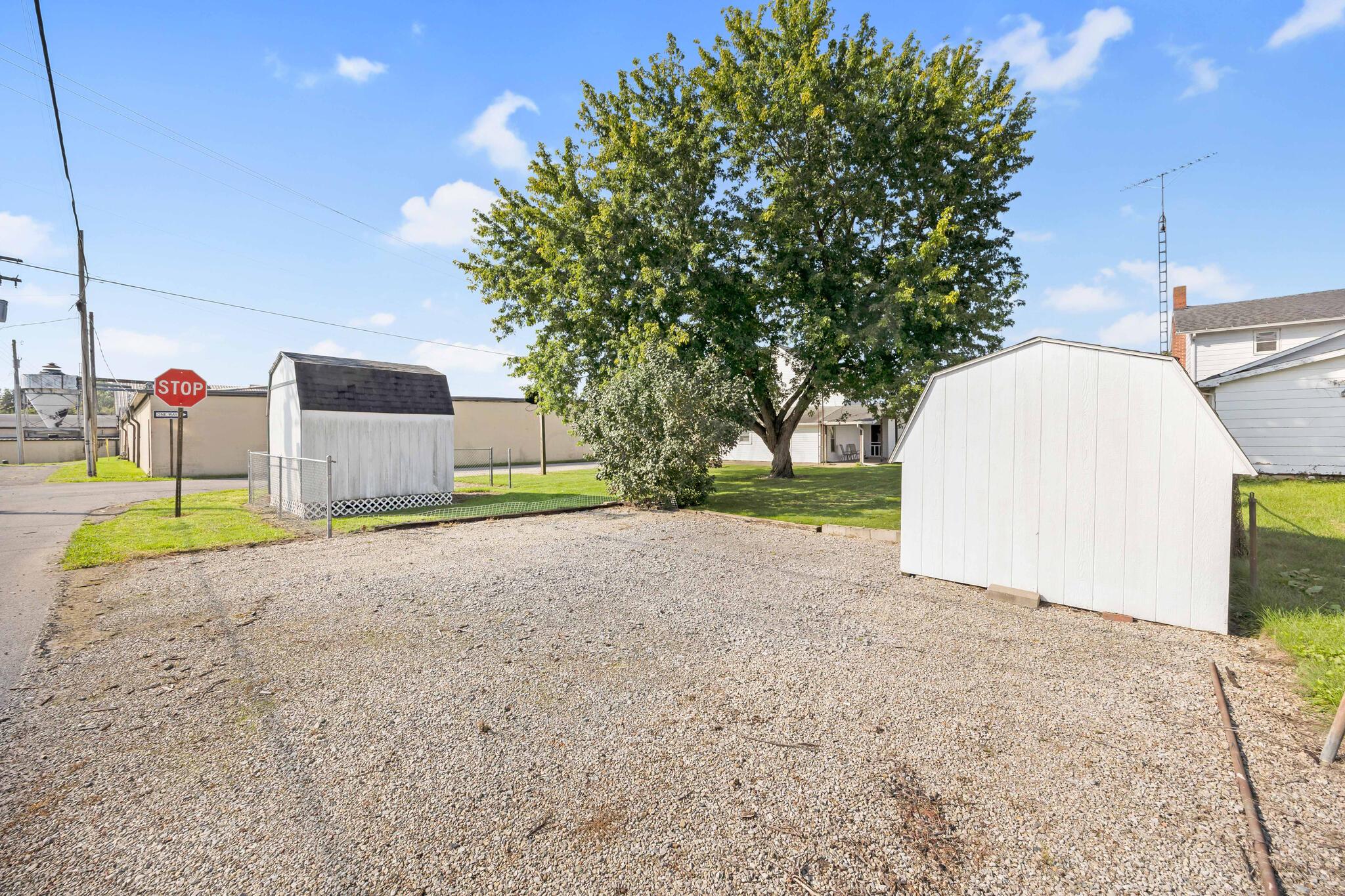111 S Boggs Street Property Photo 35