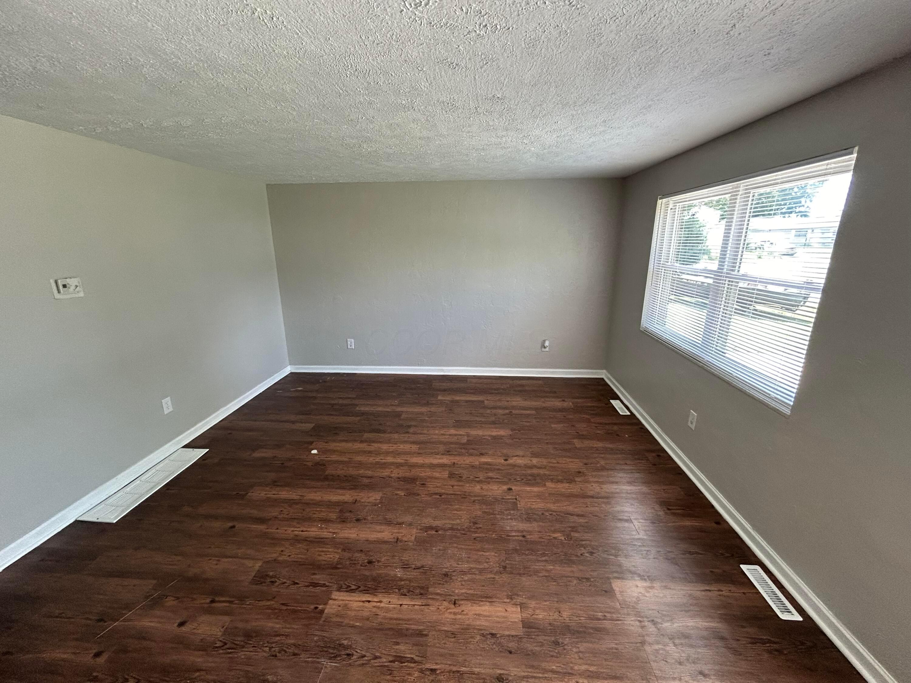 3474 Cadell Road Property Photo 6