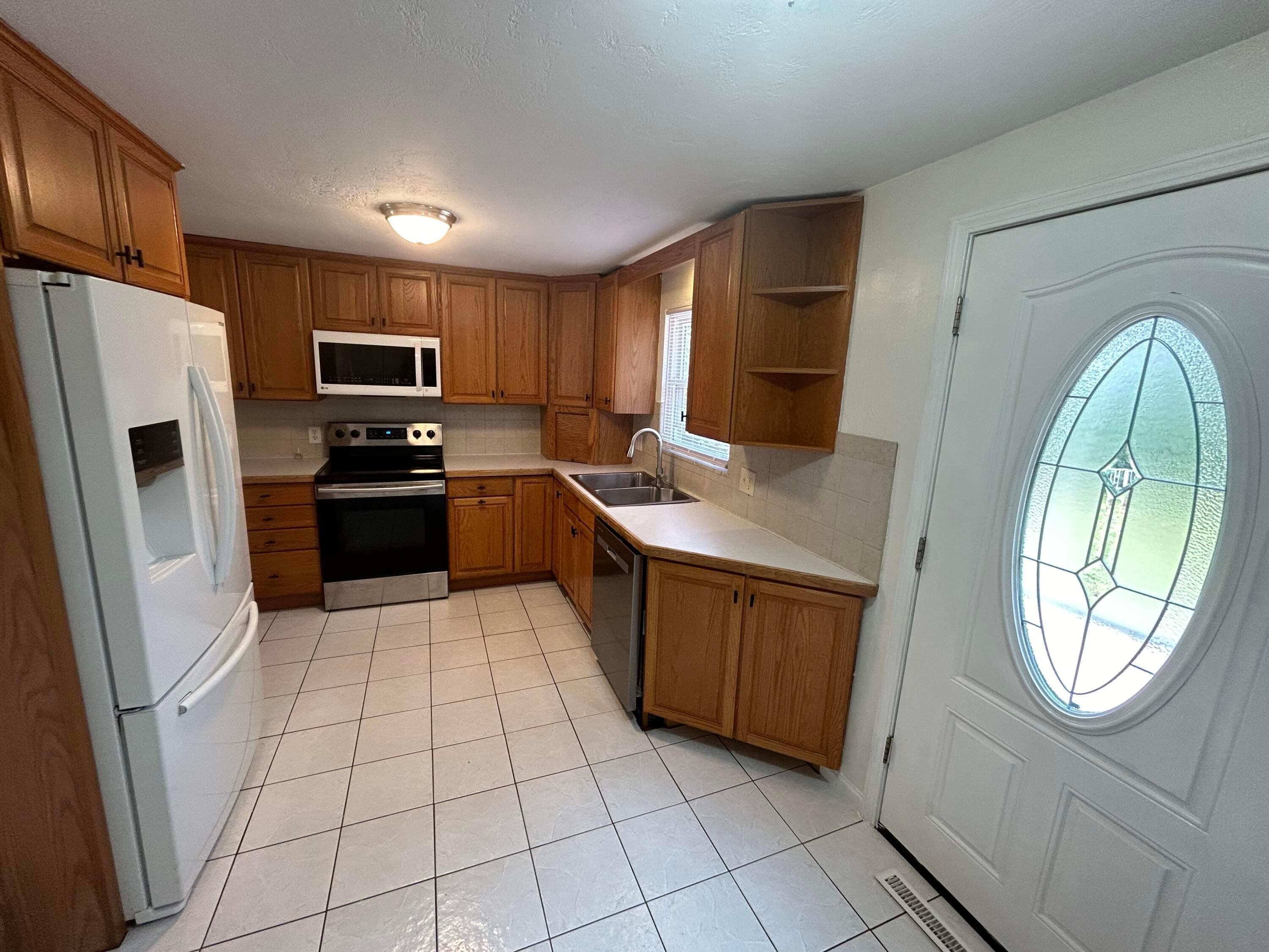 3474 Cadell Road Property Photo 10