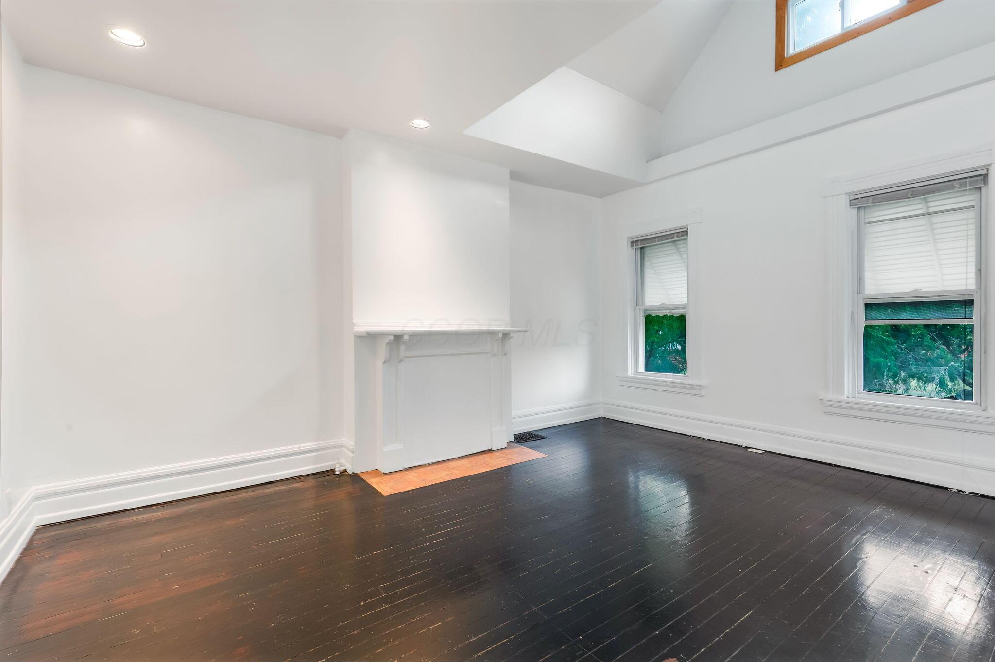 848 Franklin Avenue Property Photo 10