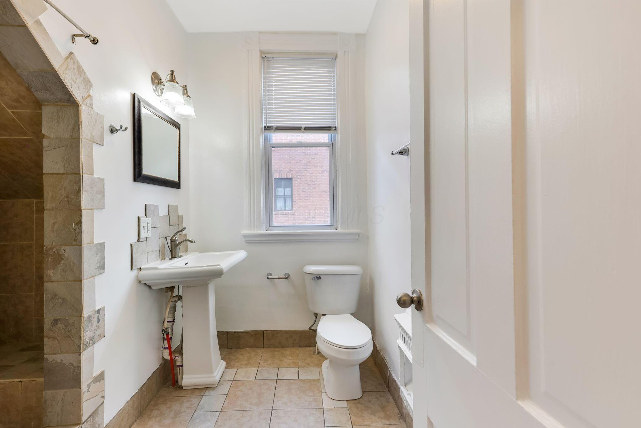 848 Franklin Avenue Property Photo 20