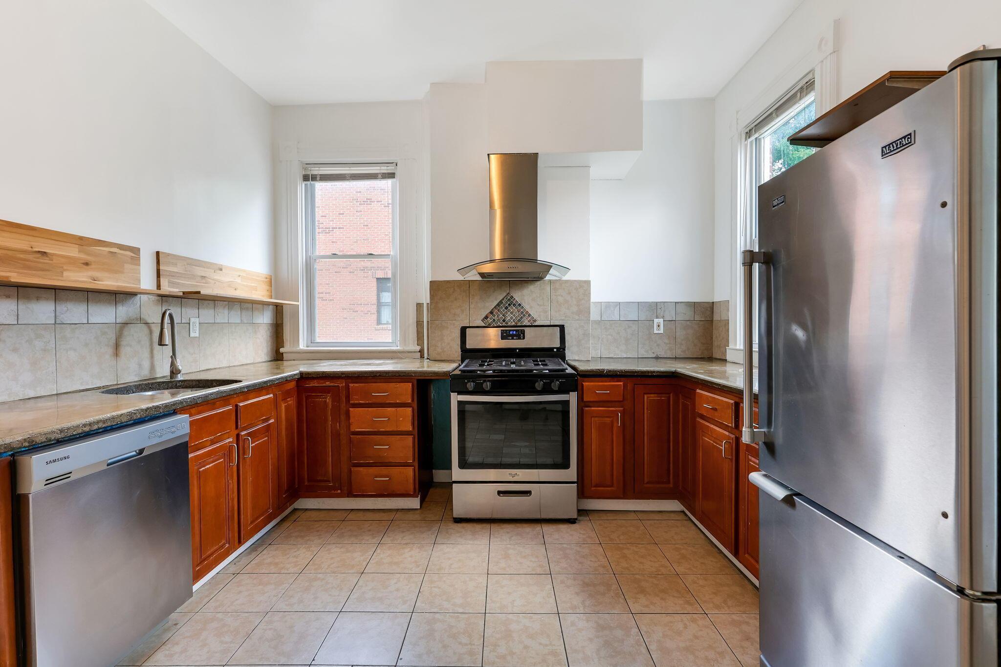 848 Franklin Avenue Property Photo 45